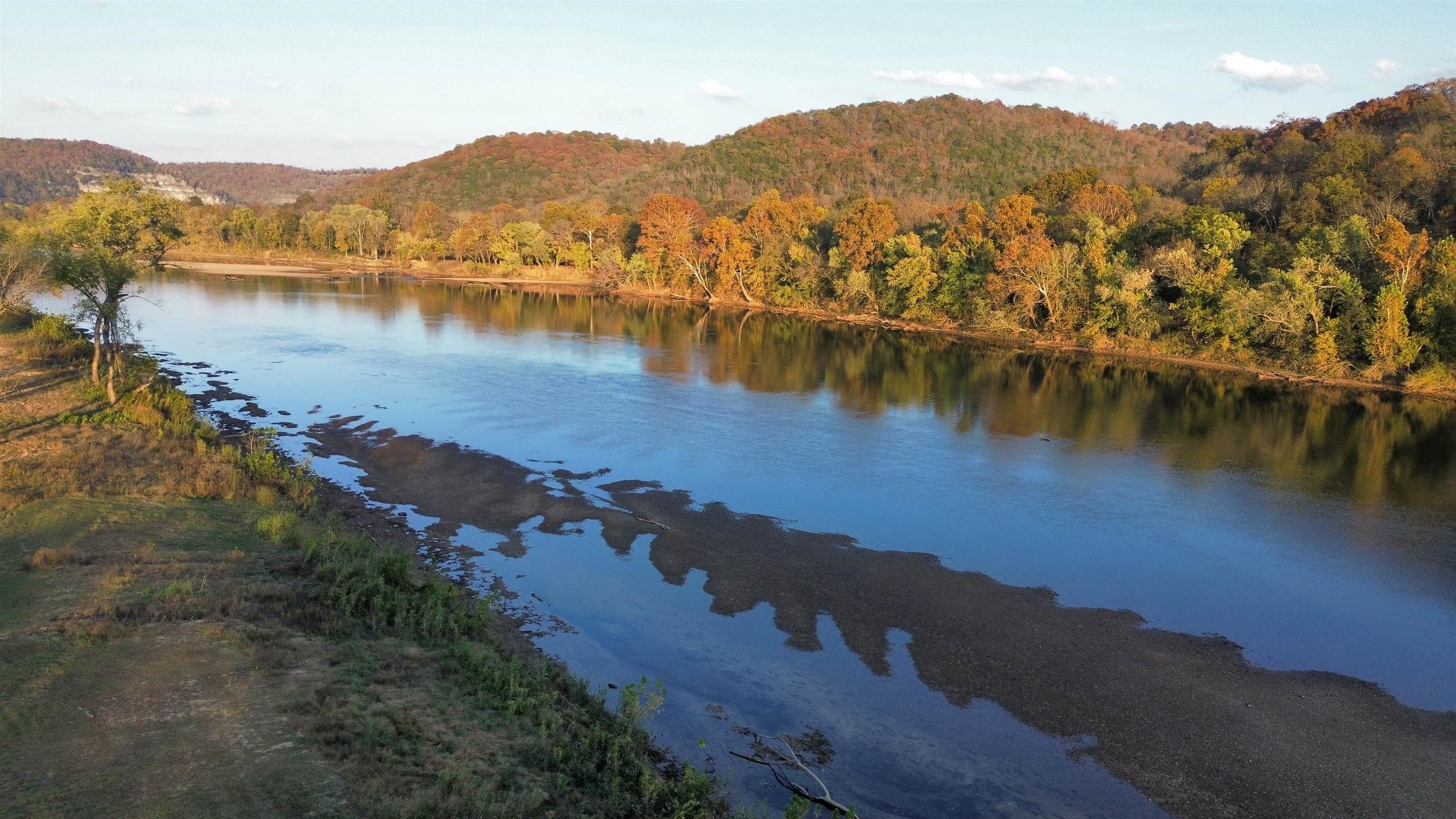 15 W School House Hollow Road  Melbourne, AR