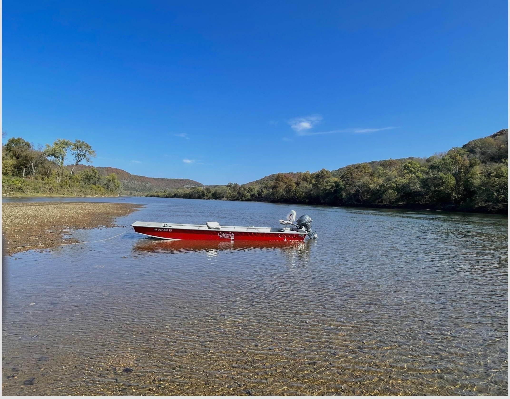 15 W School House Hollow Road  Melbourne, AR