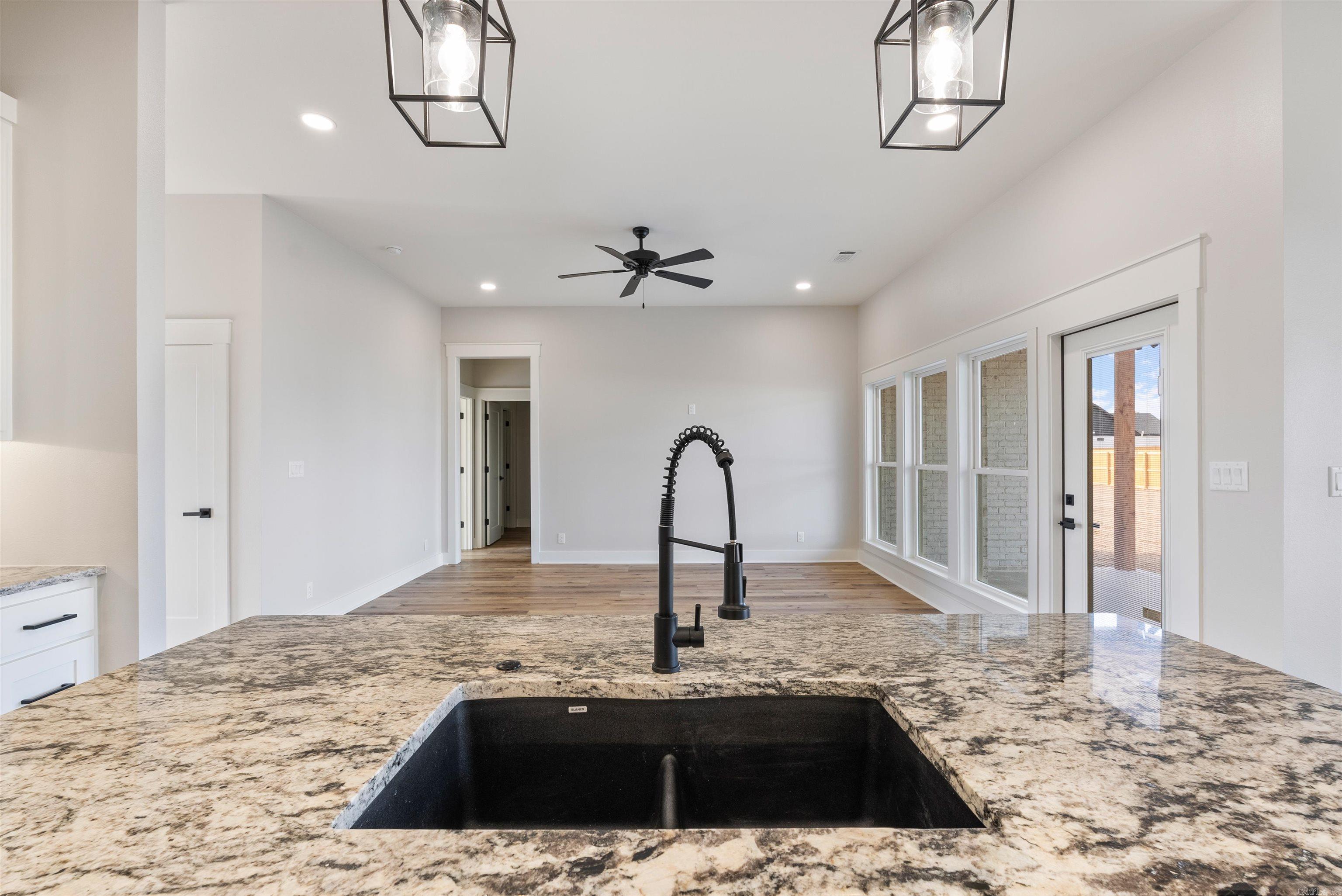 27 Dandelion Drive Greenbrier, AR 72058