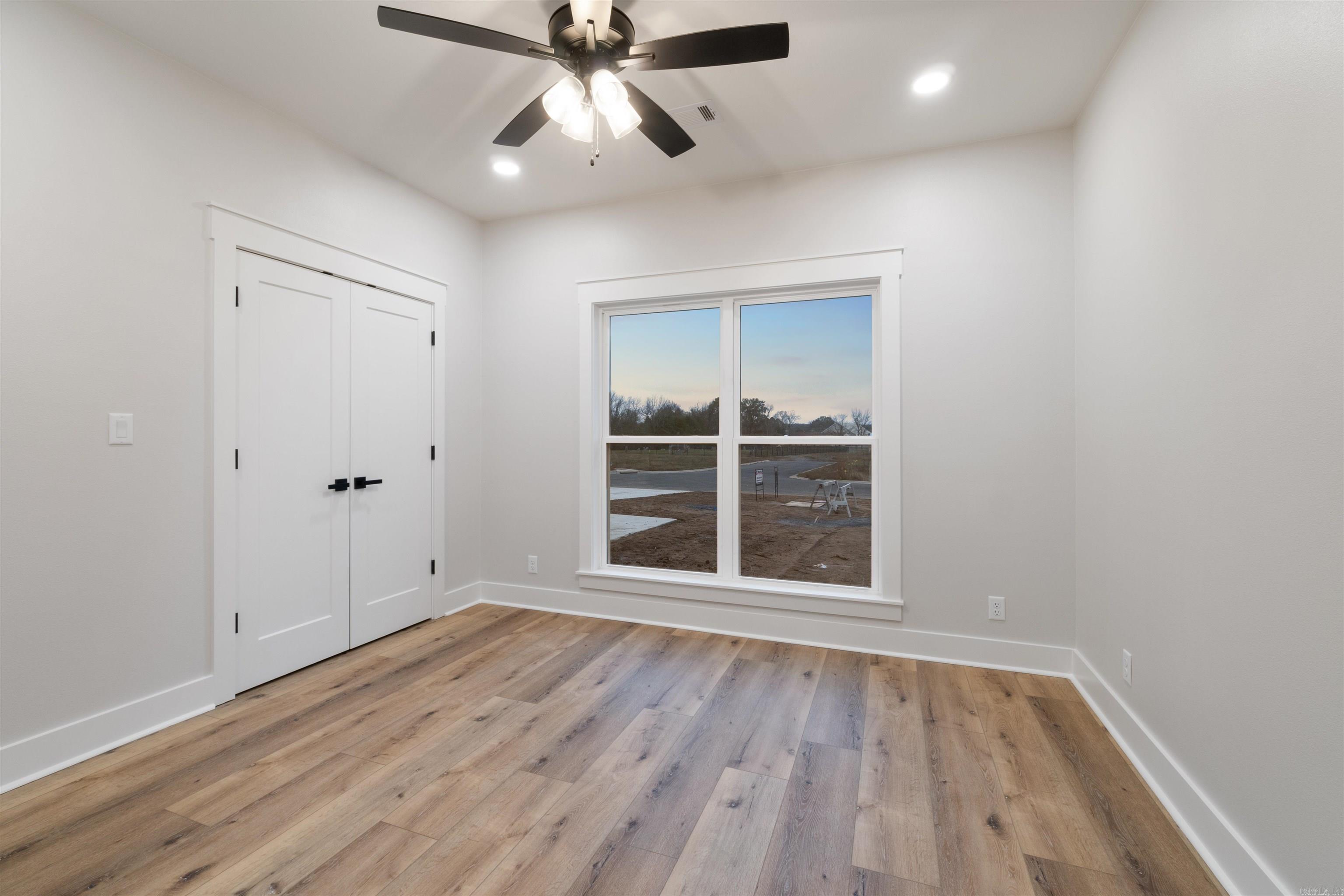 27 Dandelion Drive Greenbrier, AR 72058