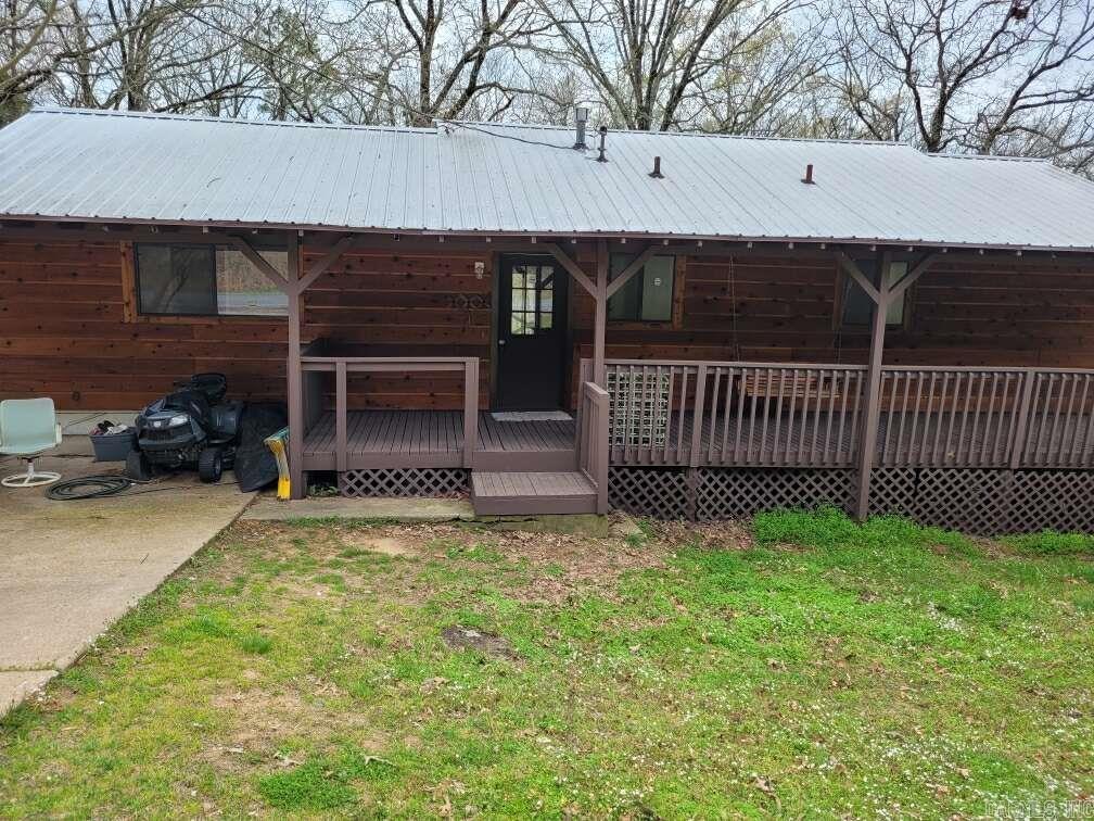 230  Riverview  Fairfield Bay, AR