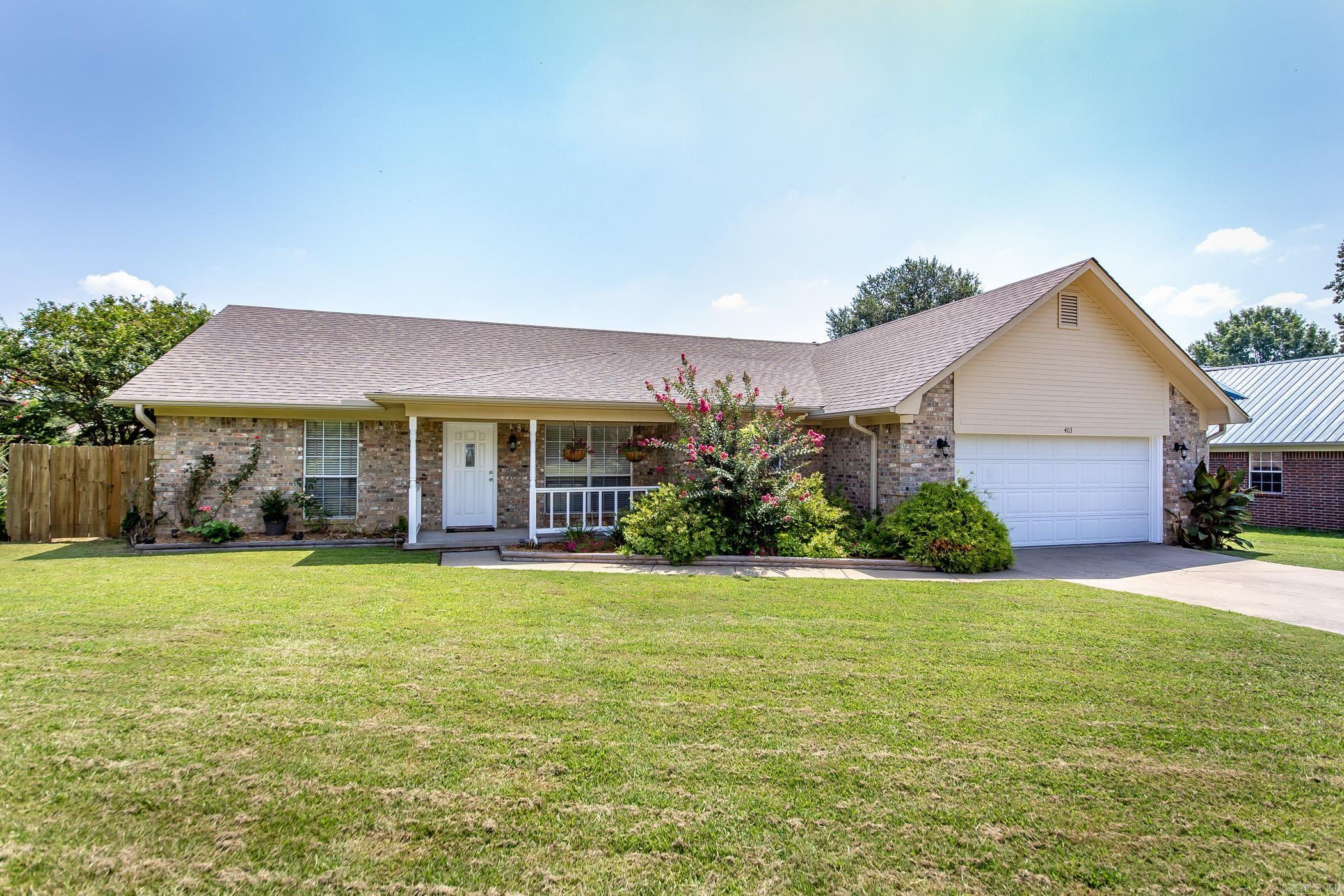 403  Linda  Cabot, AR