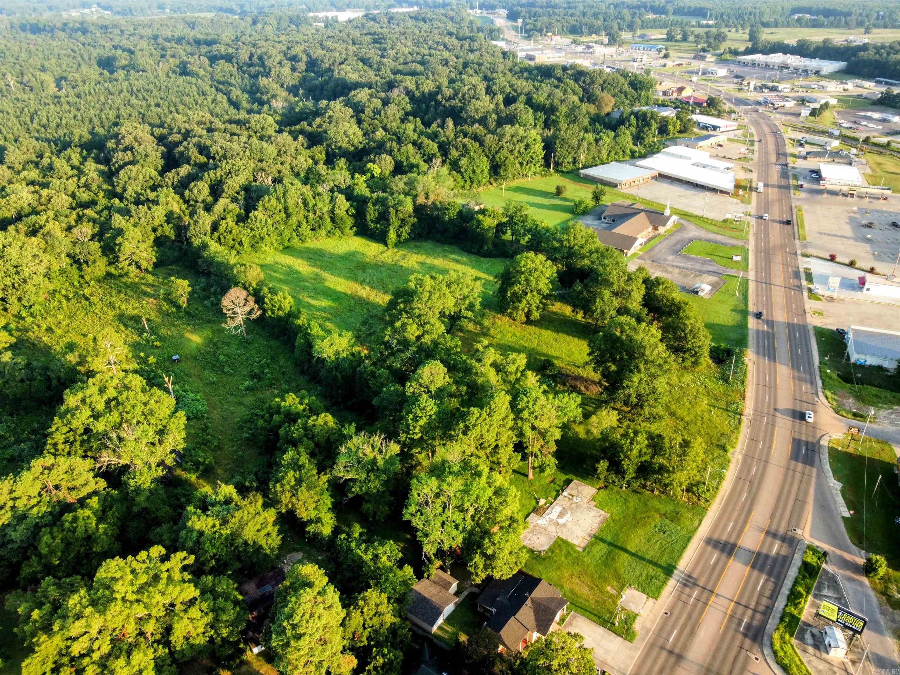 Lot 1 N Hervey  Hope, AR