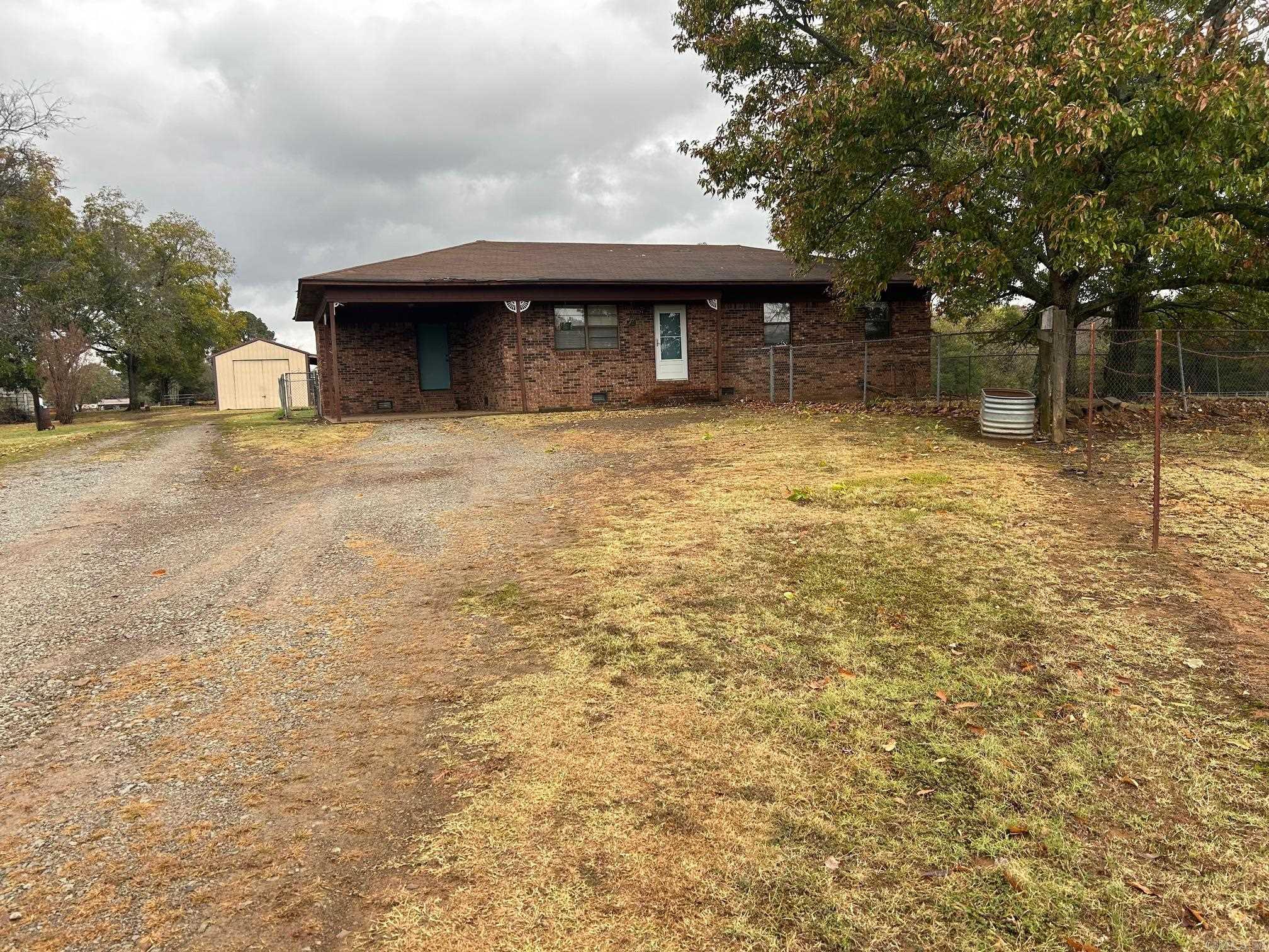 18  GARLAND SPRINGS  Mount Vernon, AR