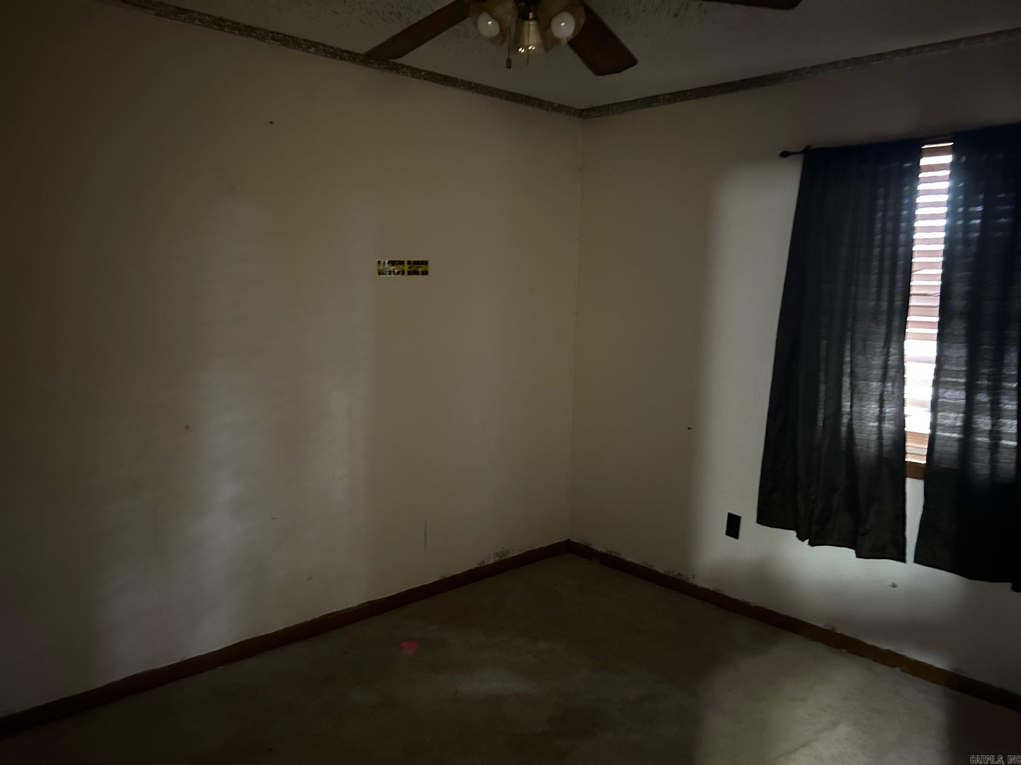 18  GARLAND SPRINGS  Mount Vernon, AR
