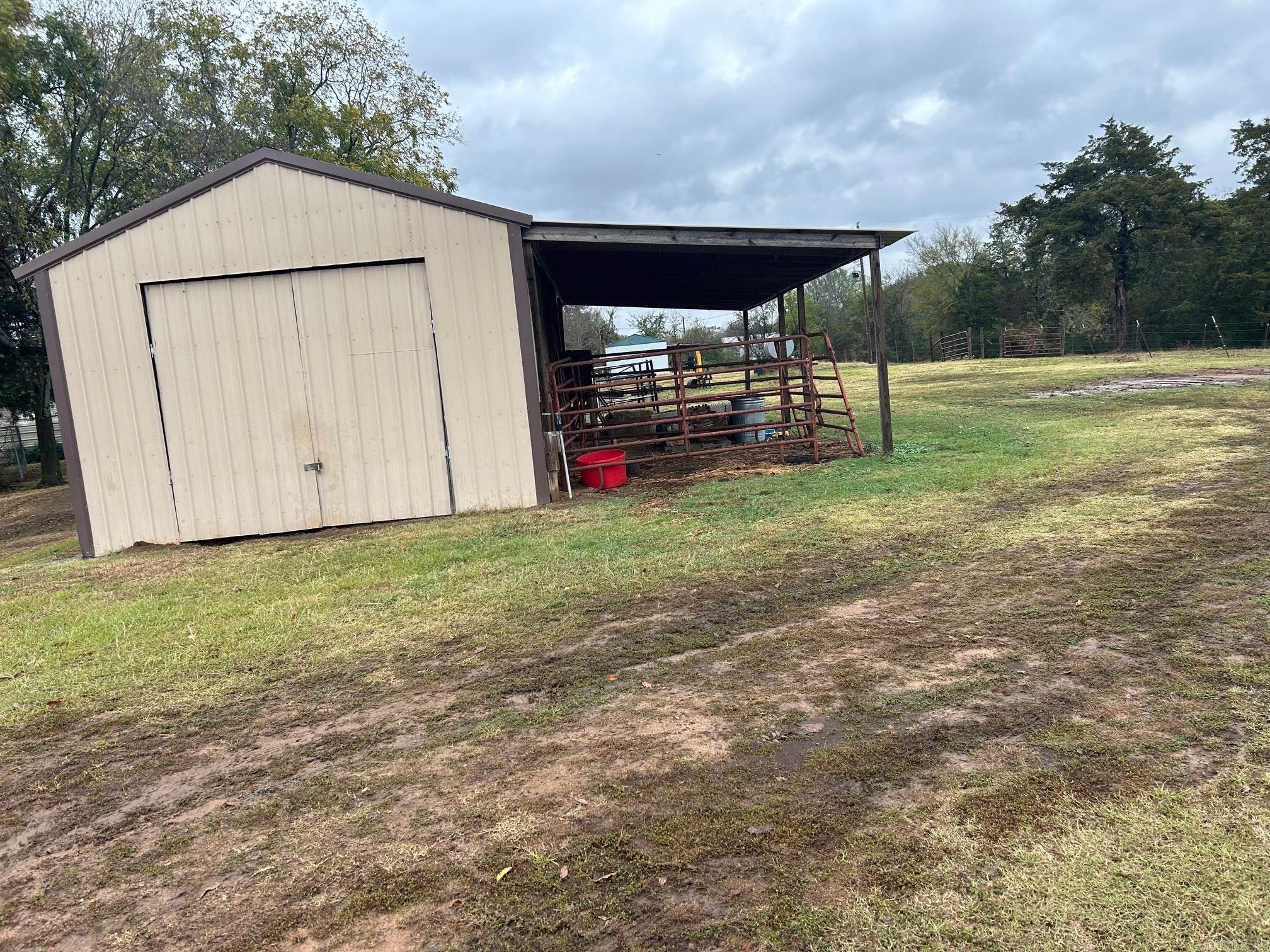 18  GARLAND SPRINGS  Mount Vernon, AR