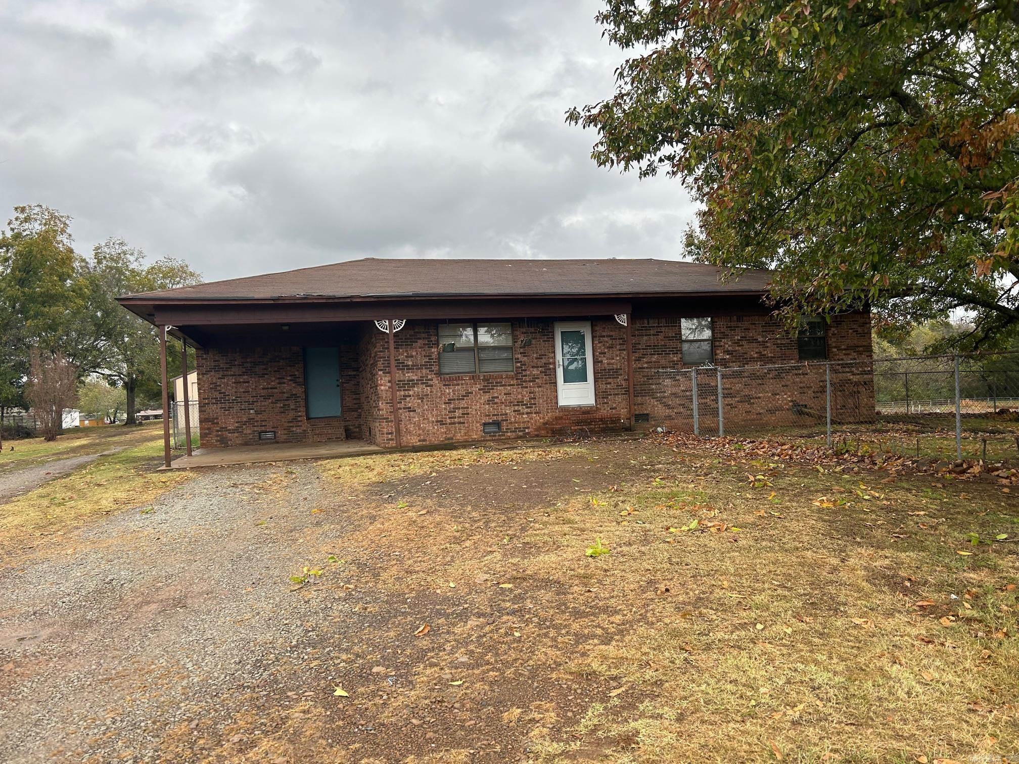 18  GARLAND SPRINGS  Mount Vernon, AR