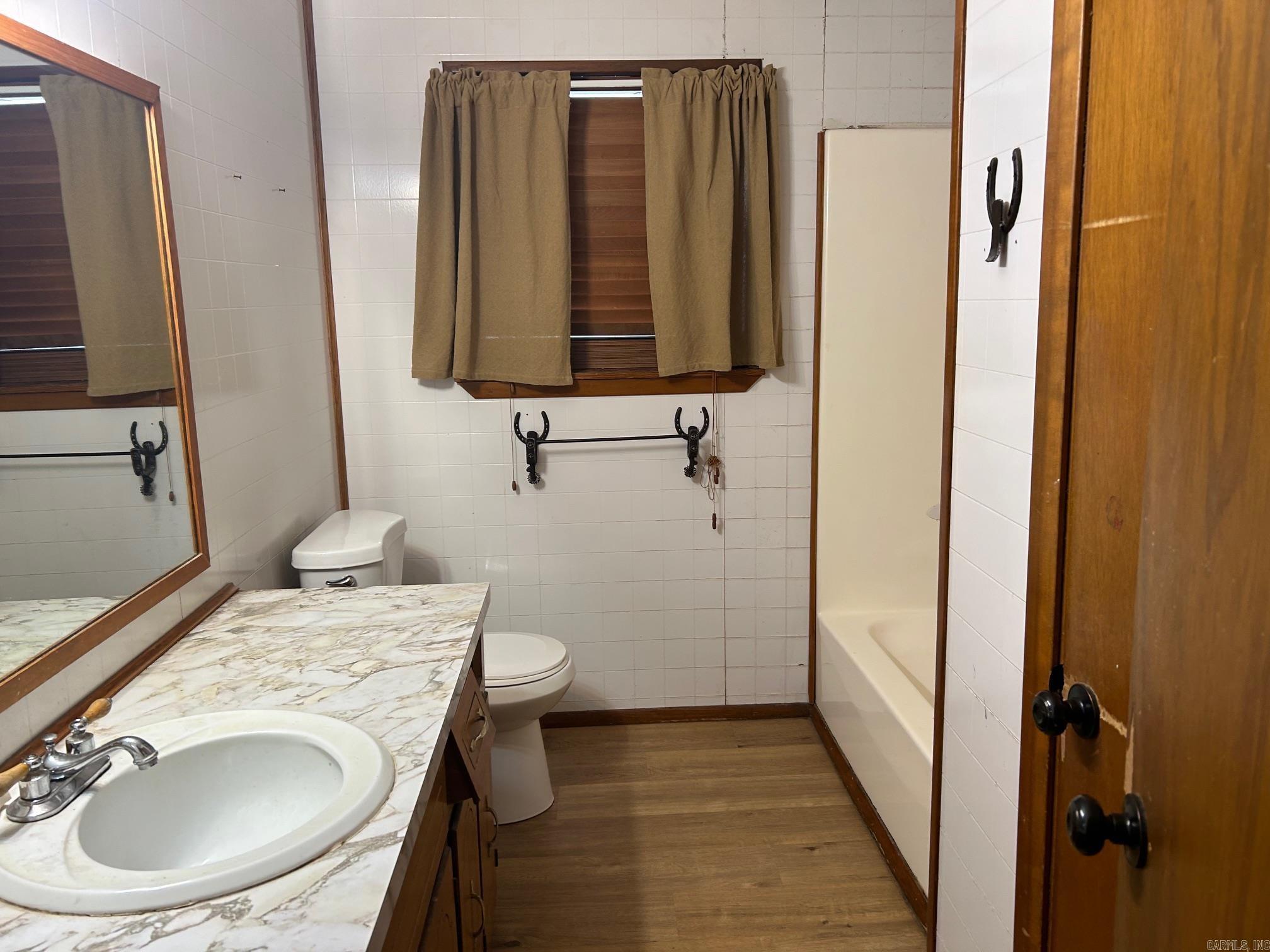 18  GARLAND SPRINGS  Mount Vernon, AR