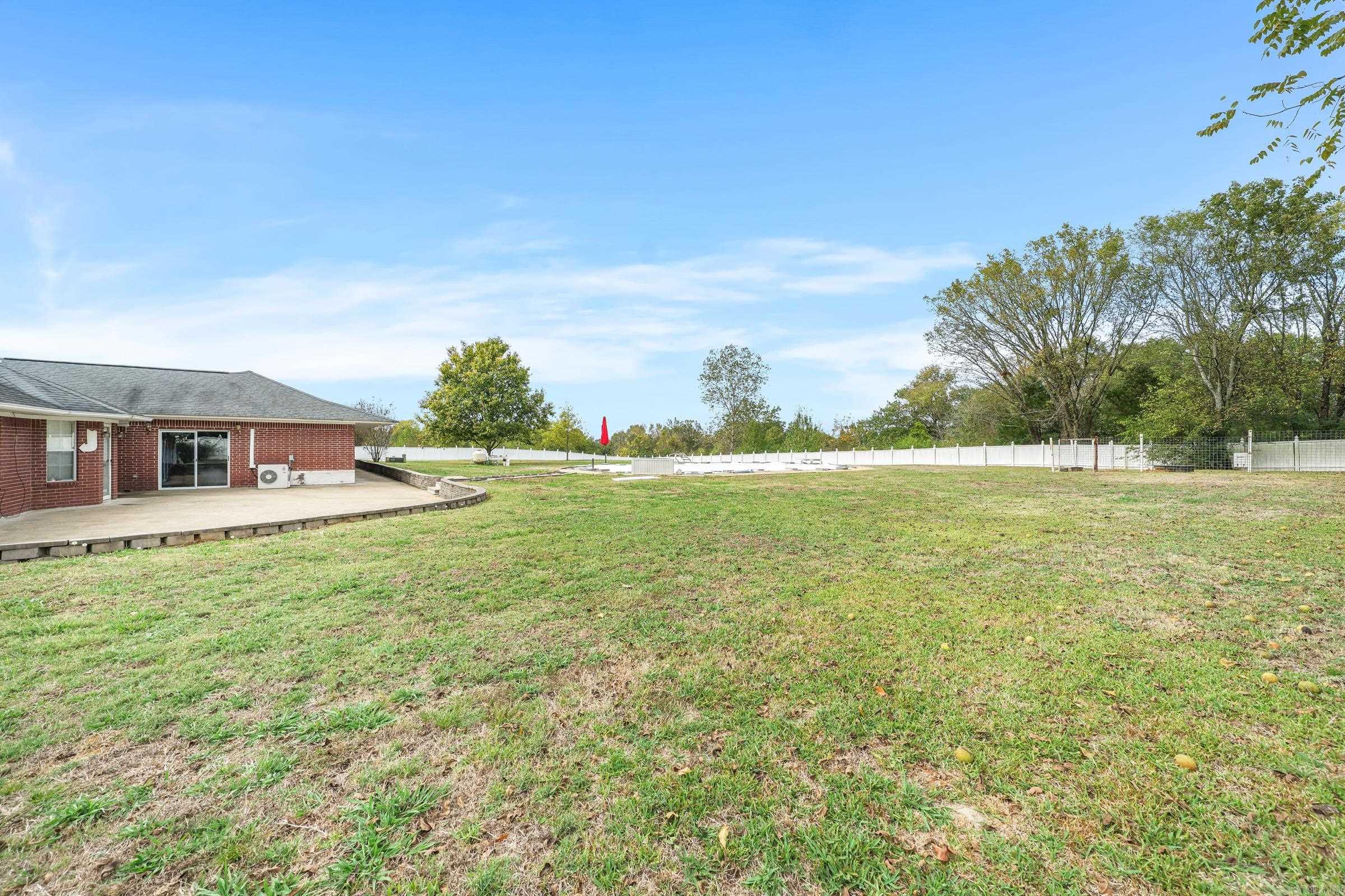 100  Long Meadow  De Queen, AR