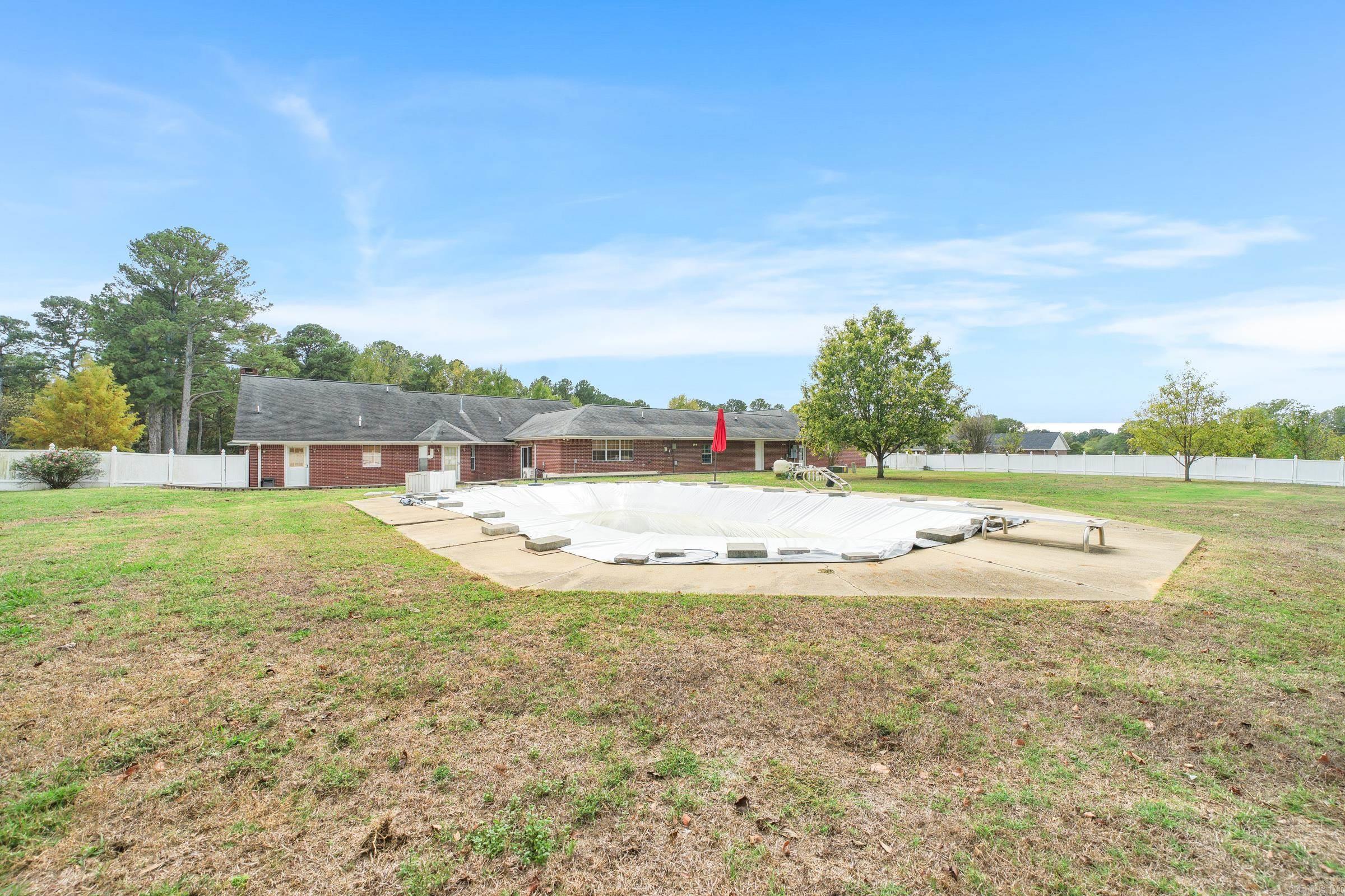 100  Long Meadow  De Queen, AR