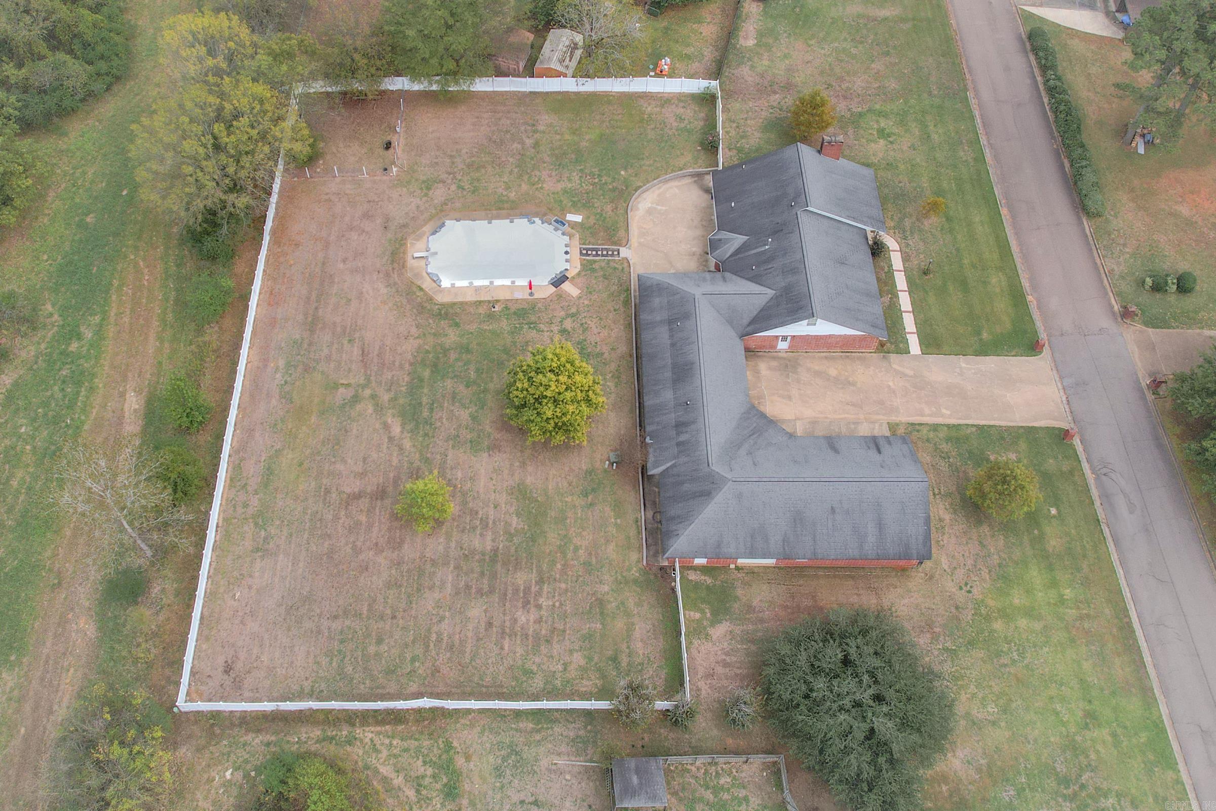 100 Long Meadow Drive De Queen, AR 71832