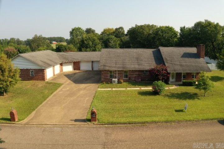 100 Long Meadow Drive De Queen, AR 71832
