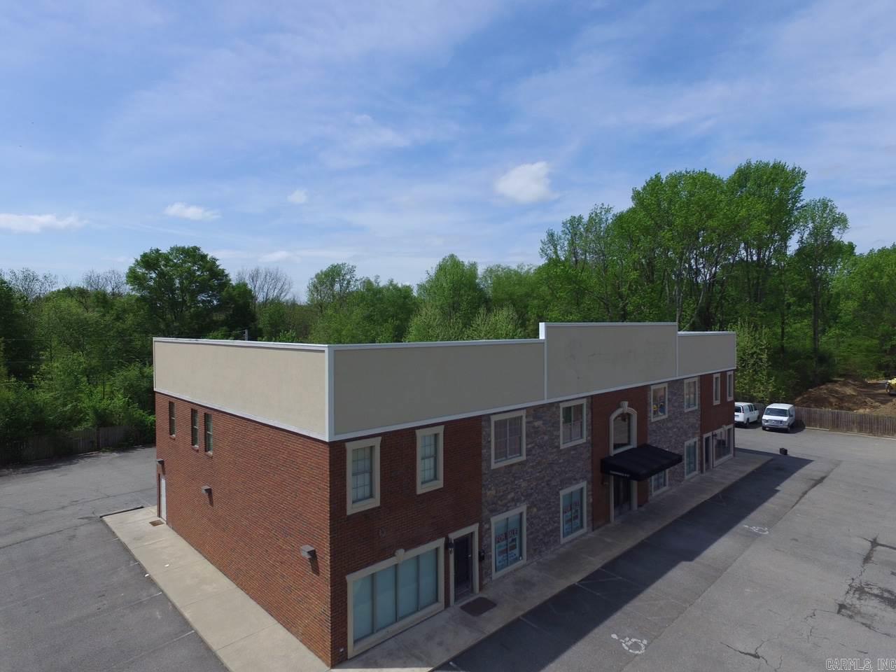 703-717 W Beebe Capps  Searcy, AR