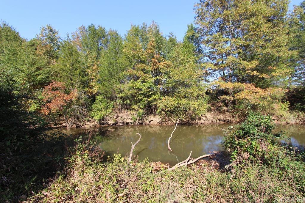 26B  Round Mountain  Conway, AR
