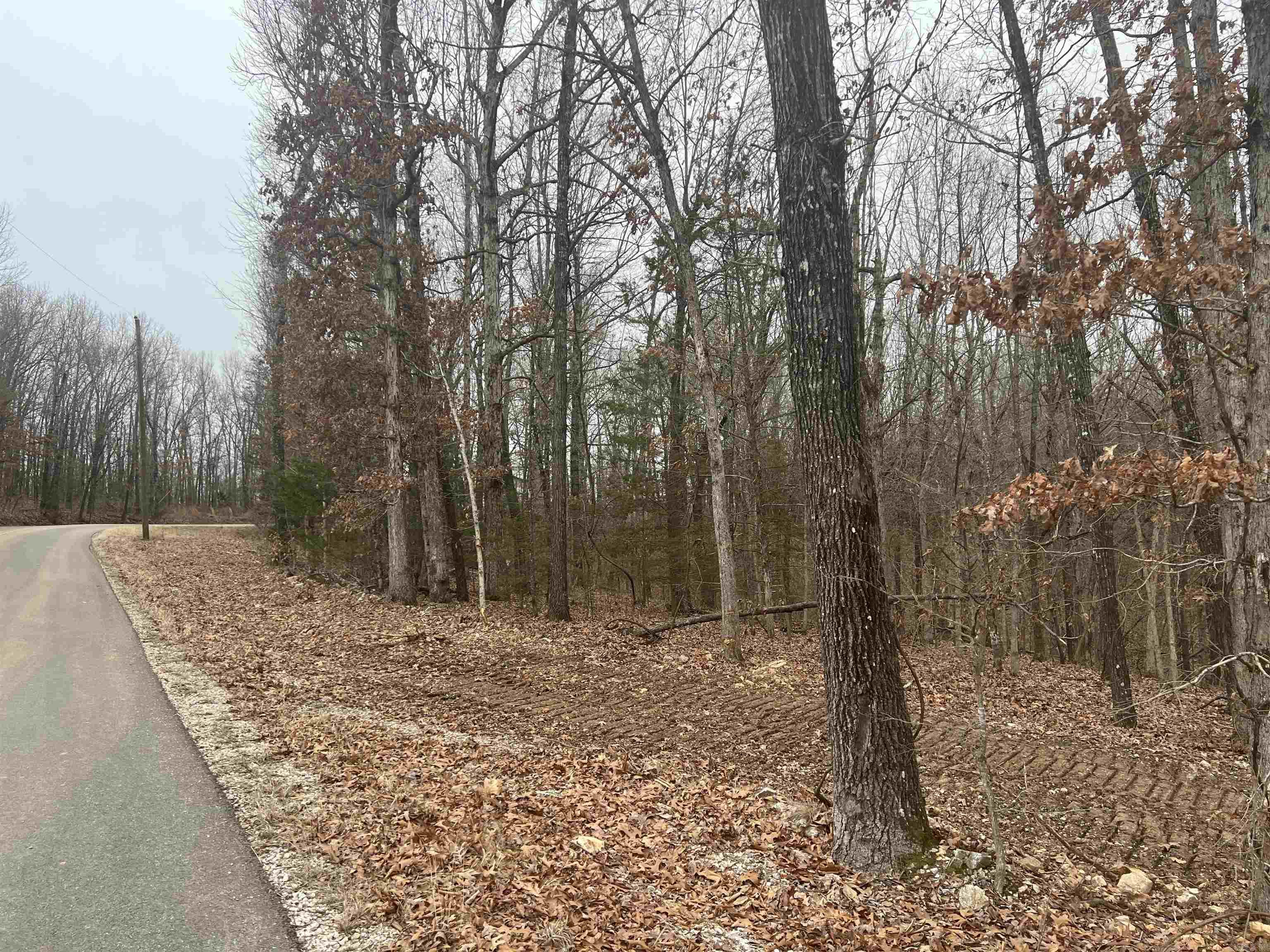 1.87 AC  Dubuque  Omaha, AR