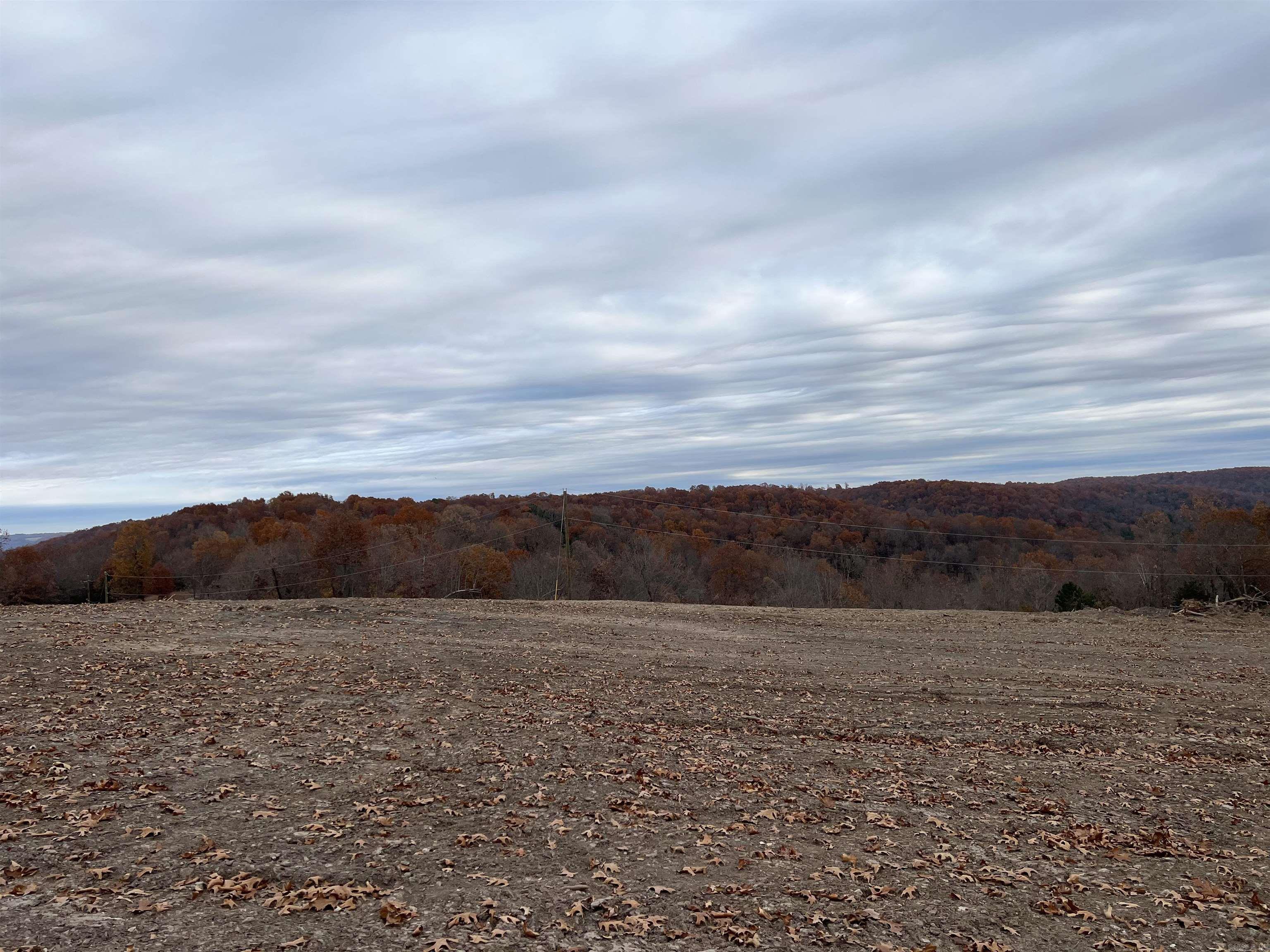 37.64 AC Dubuque  Omaha, AR