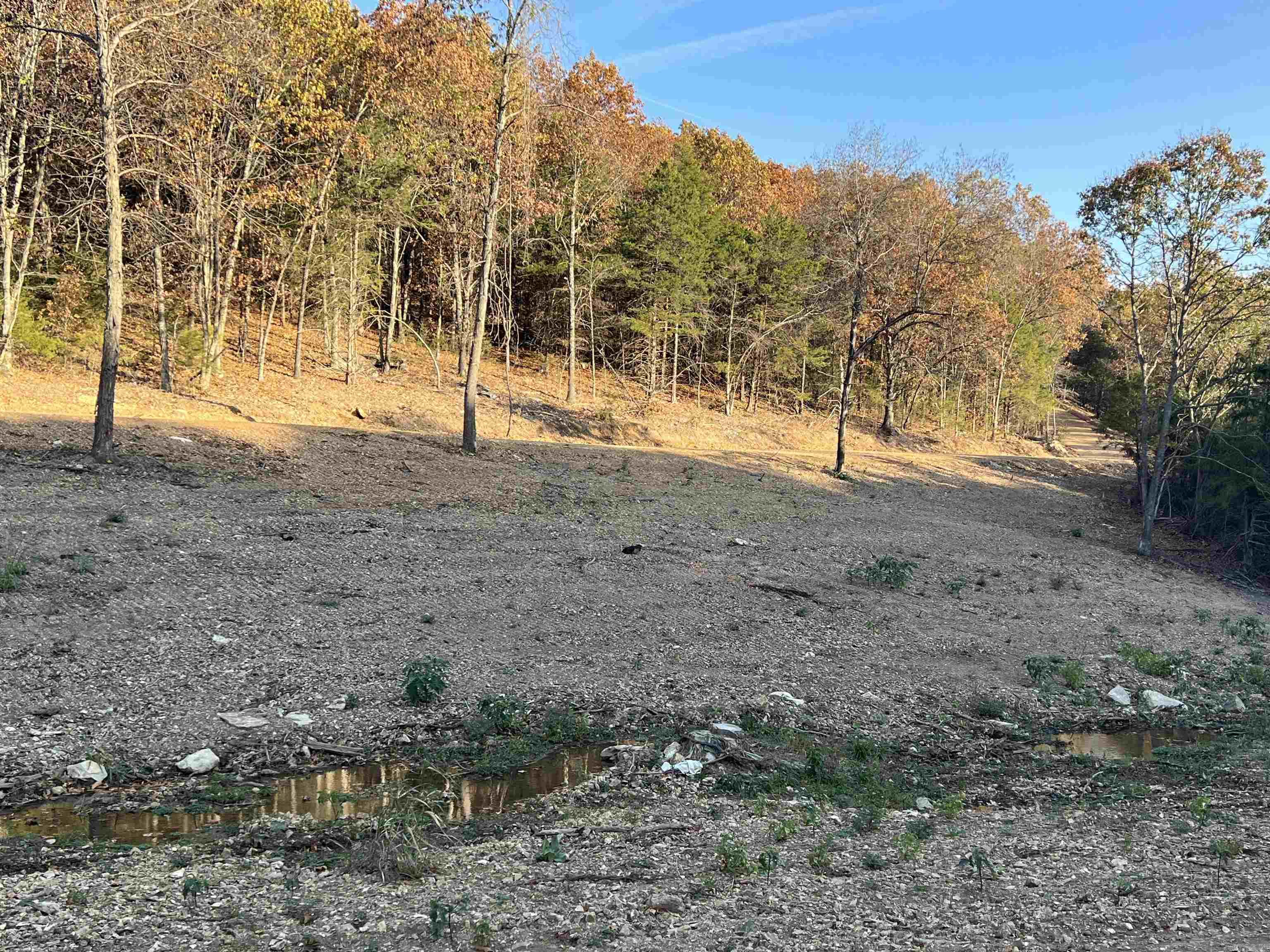 37.64 AC  Dubuque  Omaha, AR