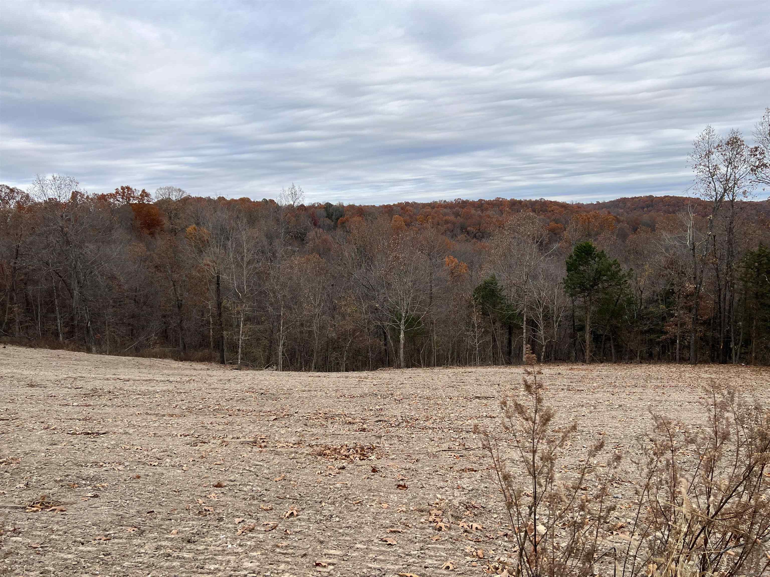 37.64 AC Dubuque  Omaha, AR