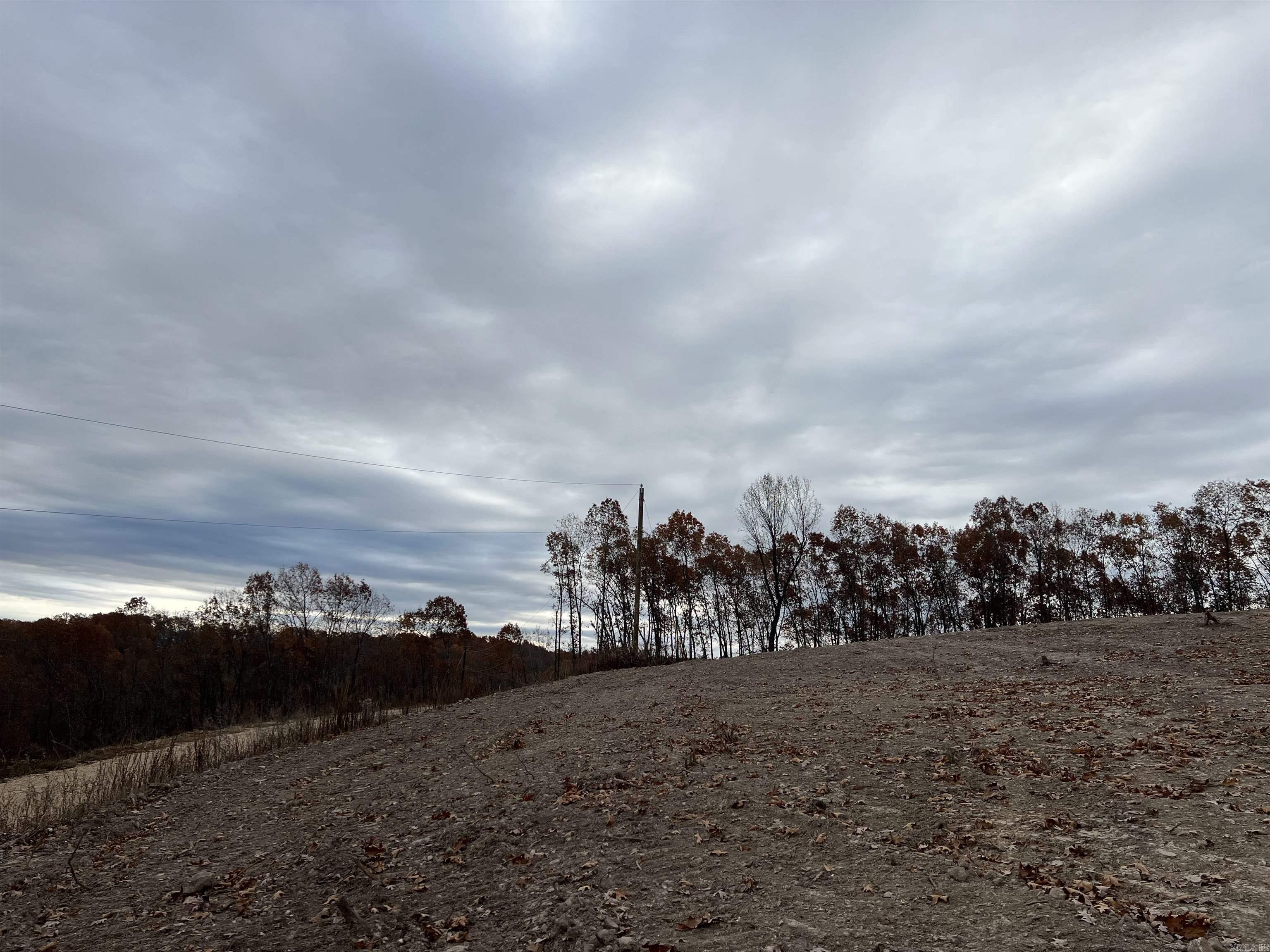 37.64 AC Dubuque  Omaha, AR