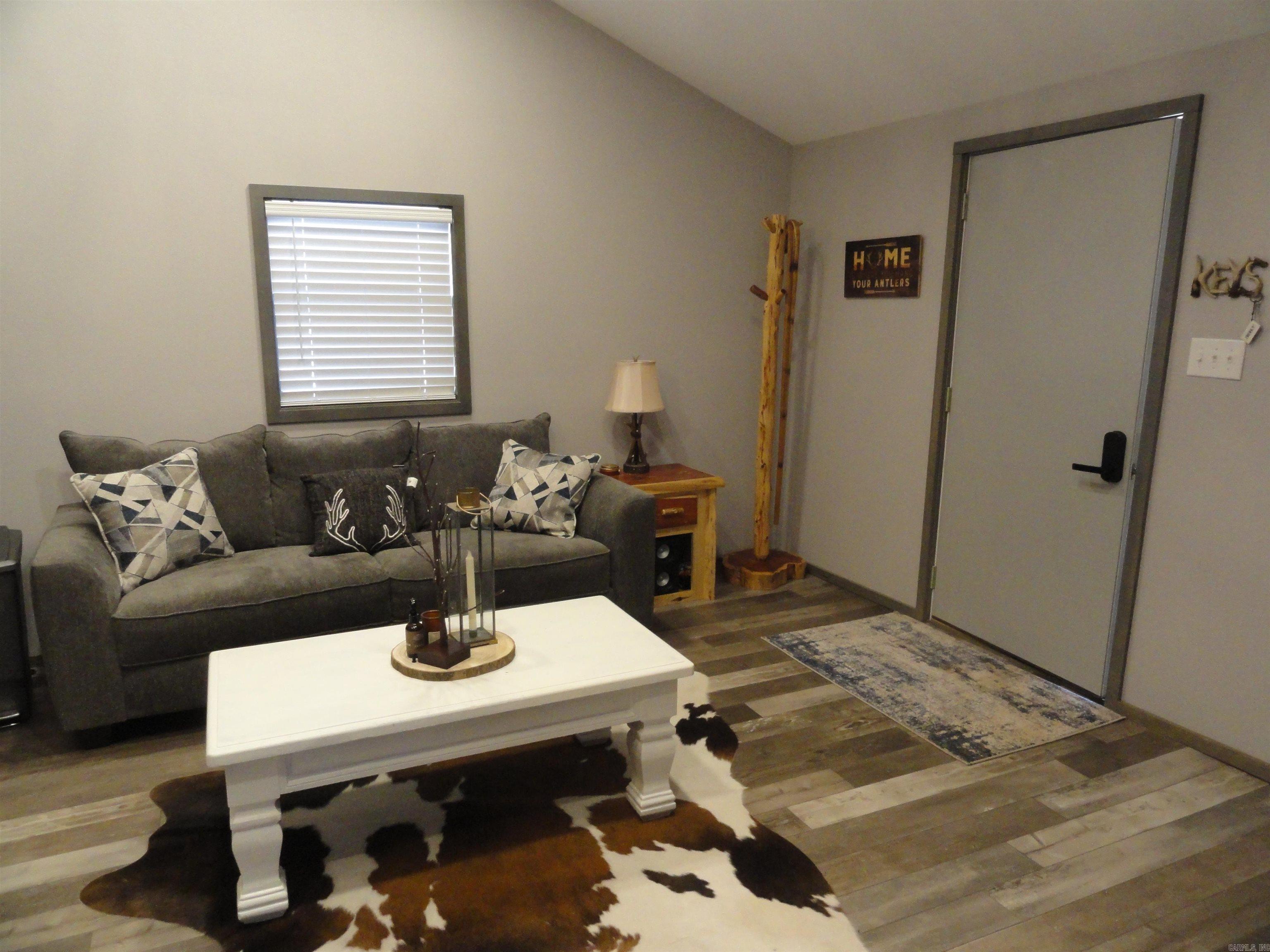 305 Deer Run Drive Leslie, AR 72645