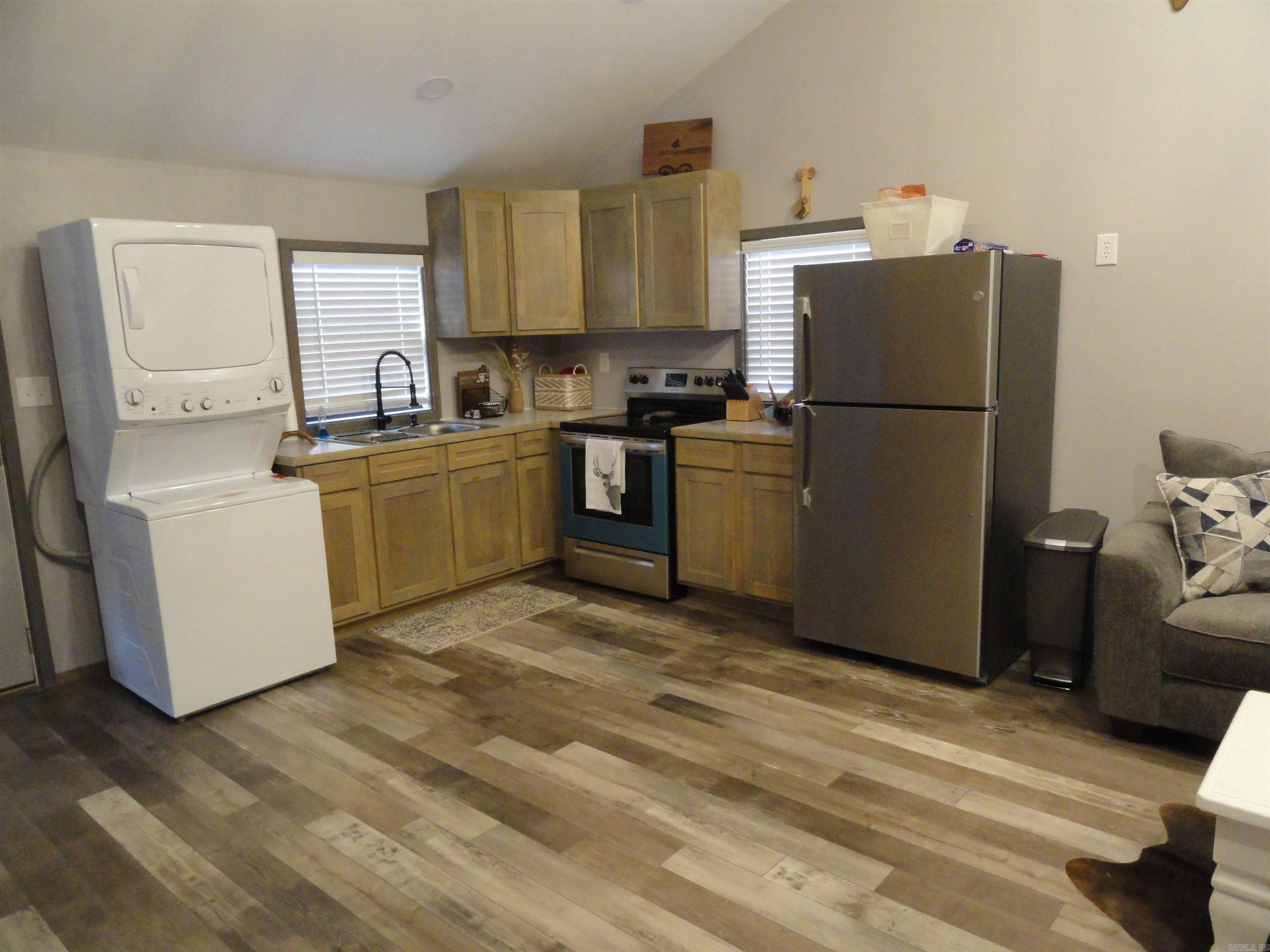 305 Deer Run Drive Leslie, AR 72645