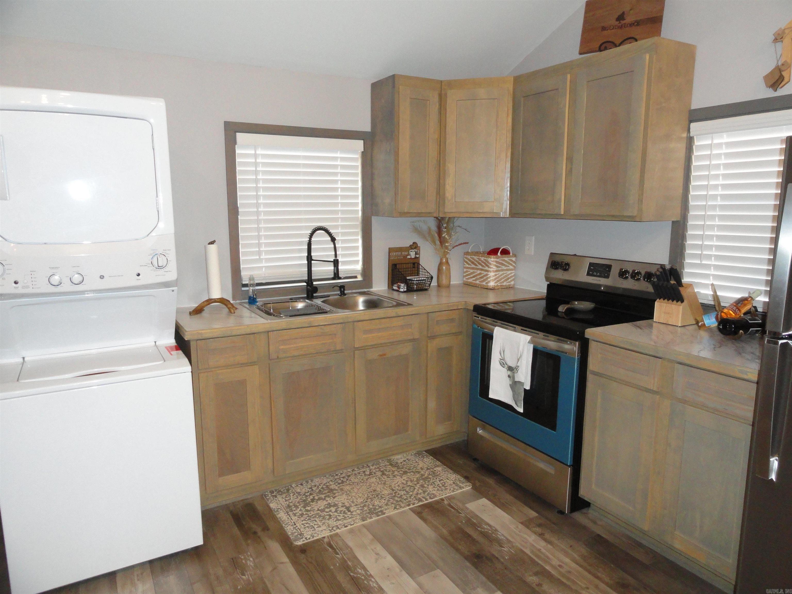 305 Deer Run Drive Leslie, AR 72645