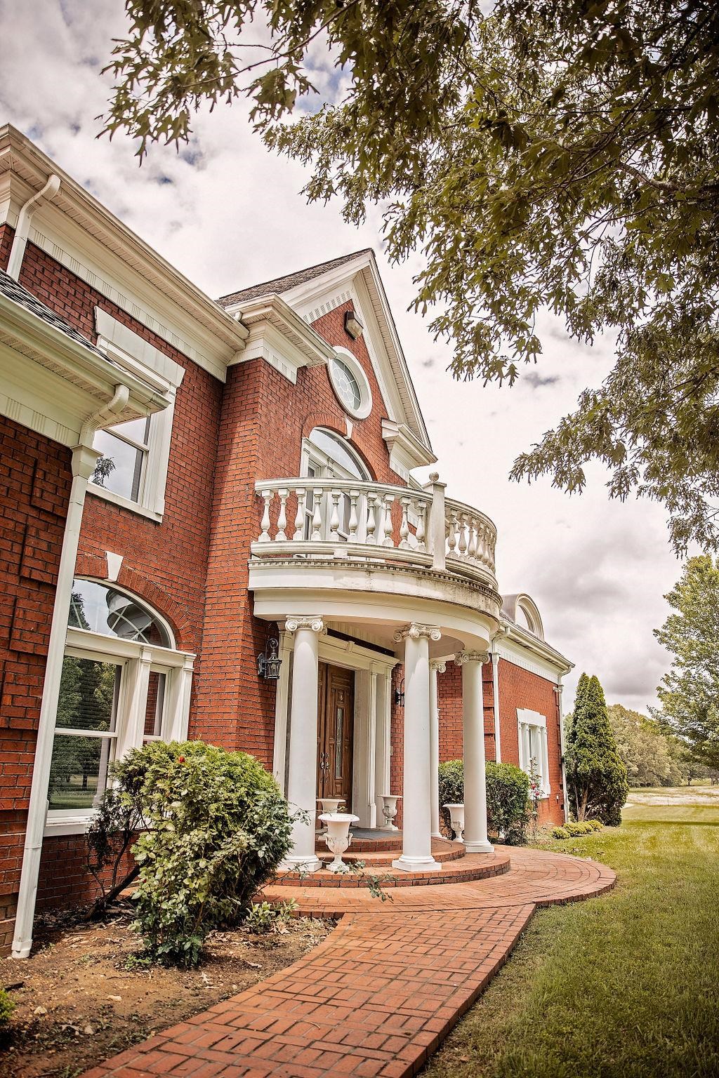 371  Liberty Hill  Highland, AR