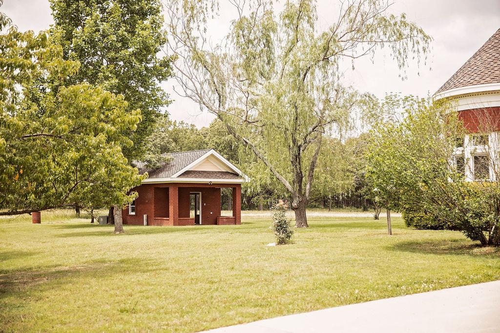 371  Liberty Hill  Highland, AR