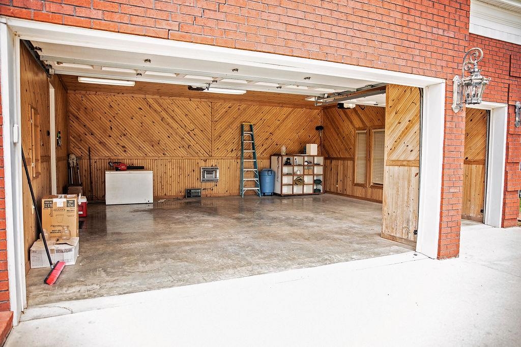 371  Liberty Hill  Highland, AR