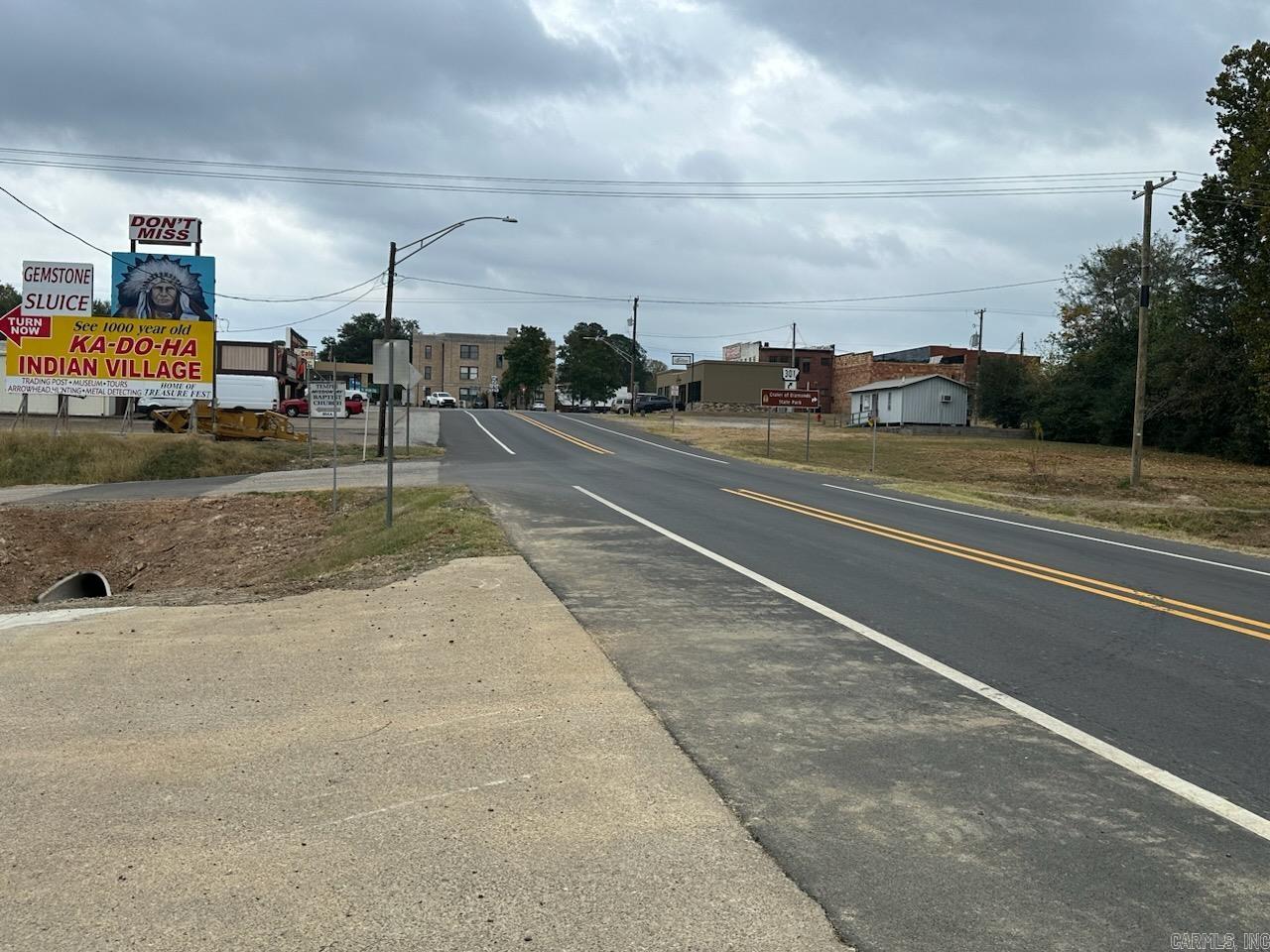 323 W Main  Murfreesboro, AR