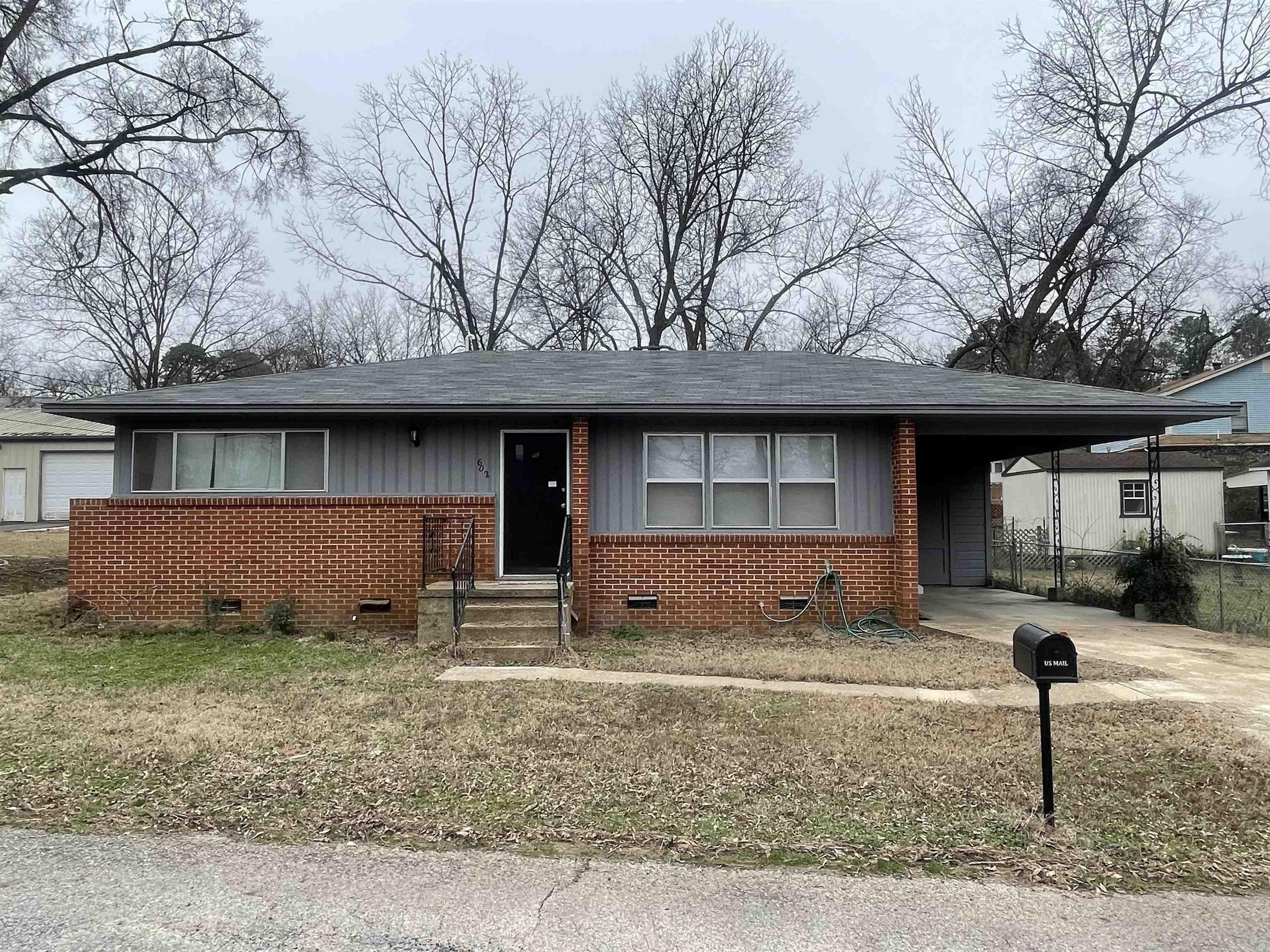 602 E Valley  Morrilton, AR