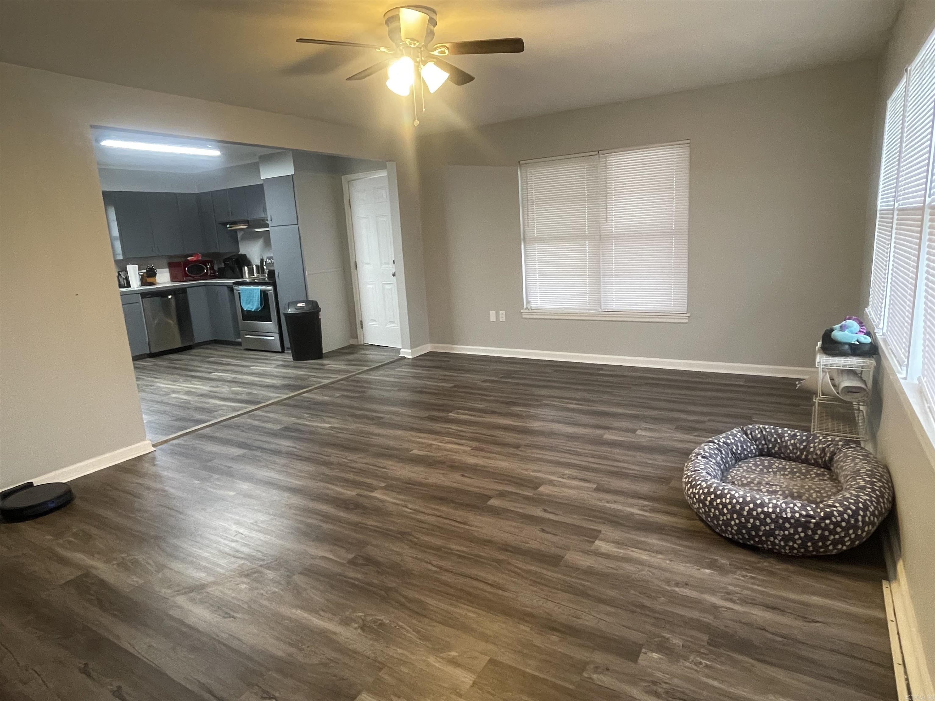 602 E Valley  Morrilton, AR