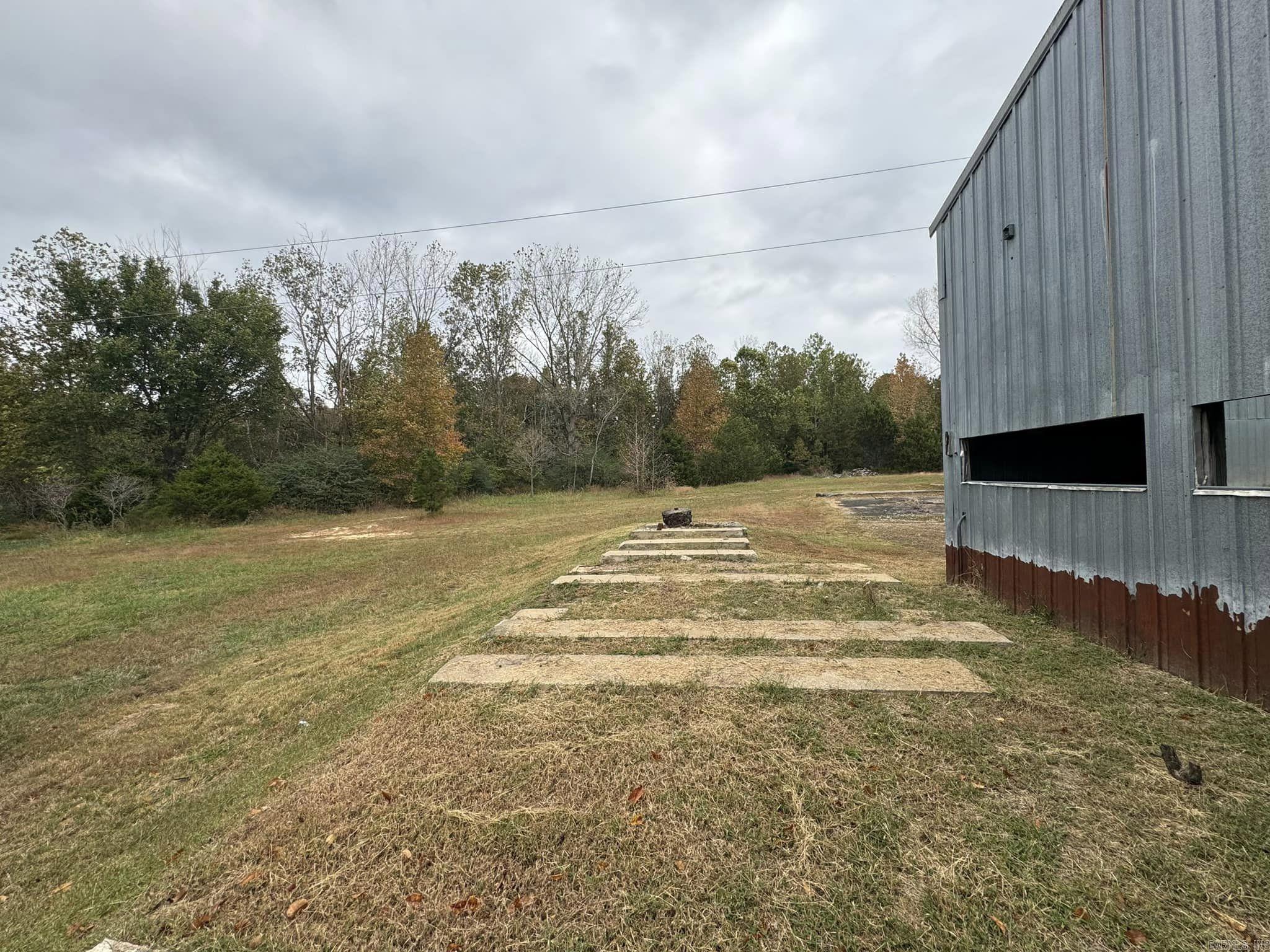 200  Floral Road  Concord, AR