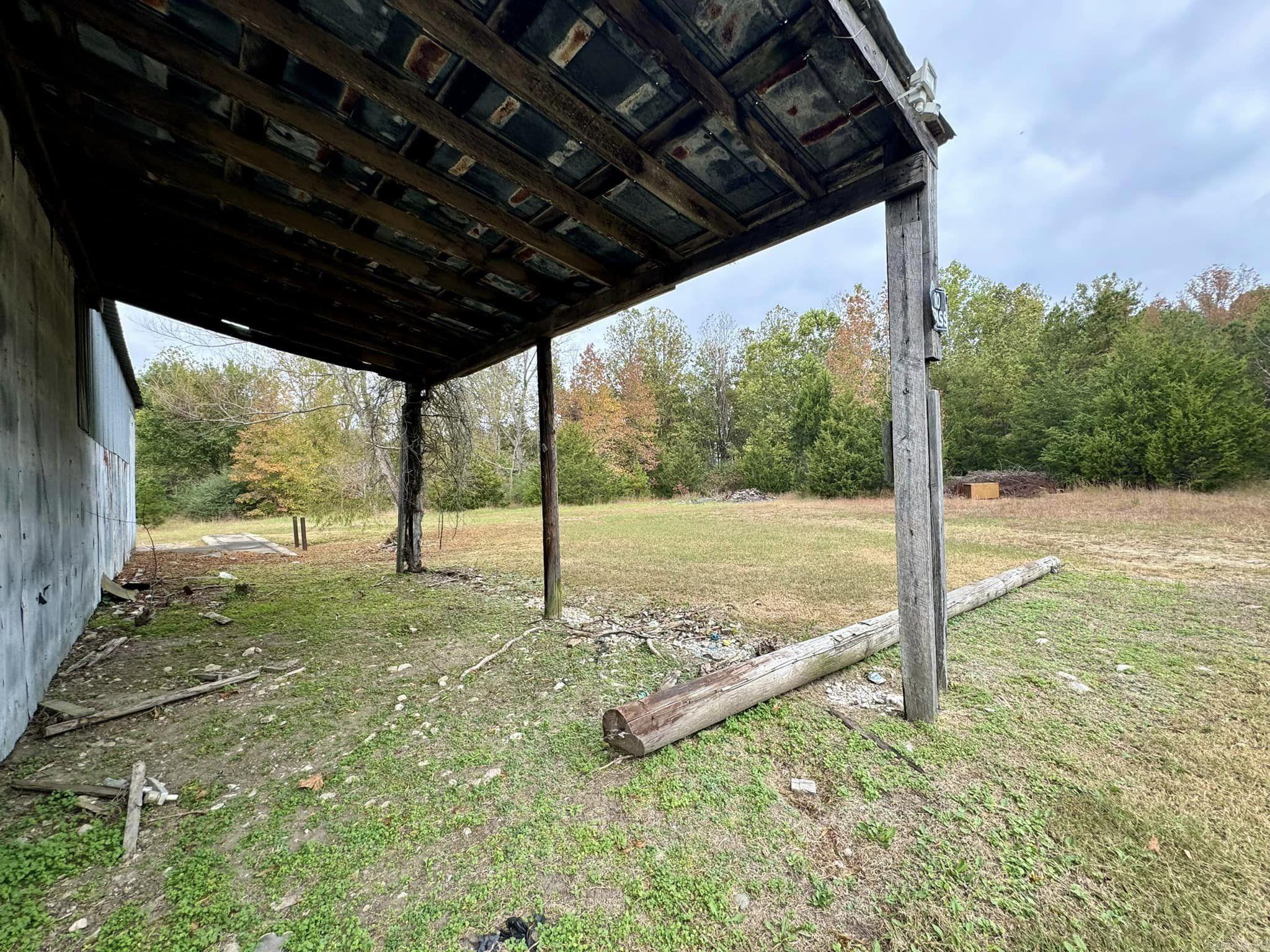 200  Floral Road  Concord, AR