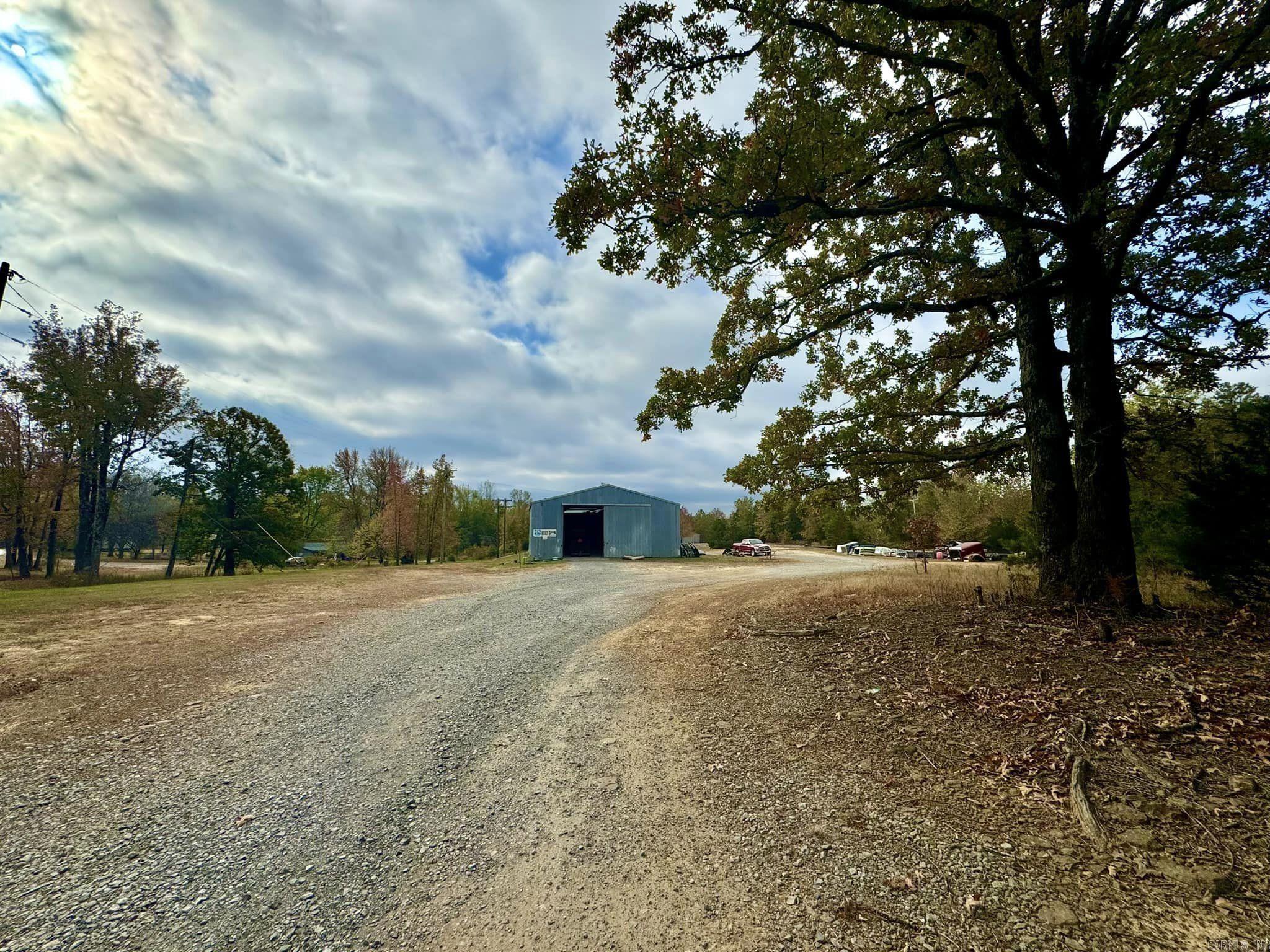 200  Floral Road  Concord, AR