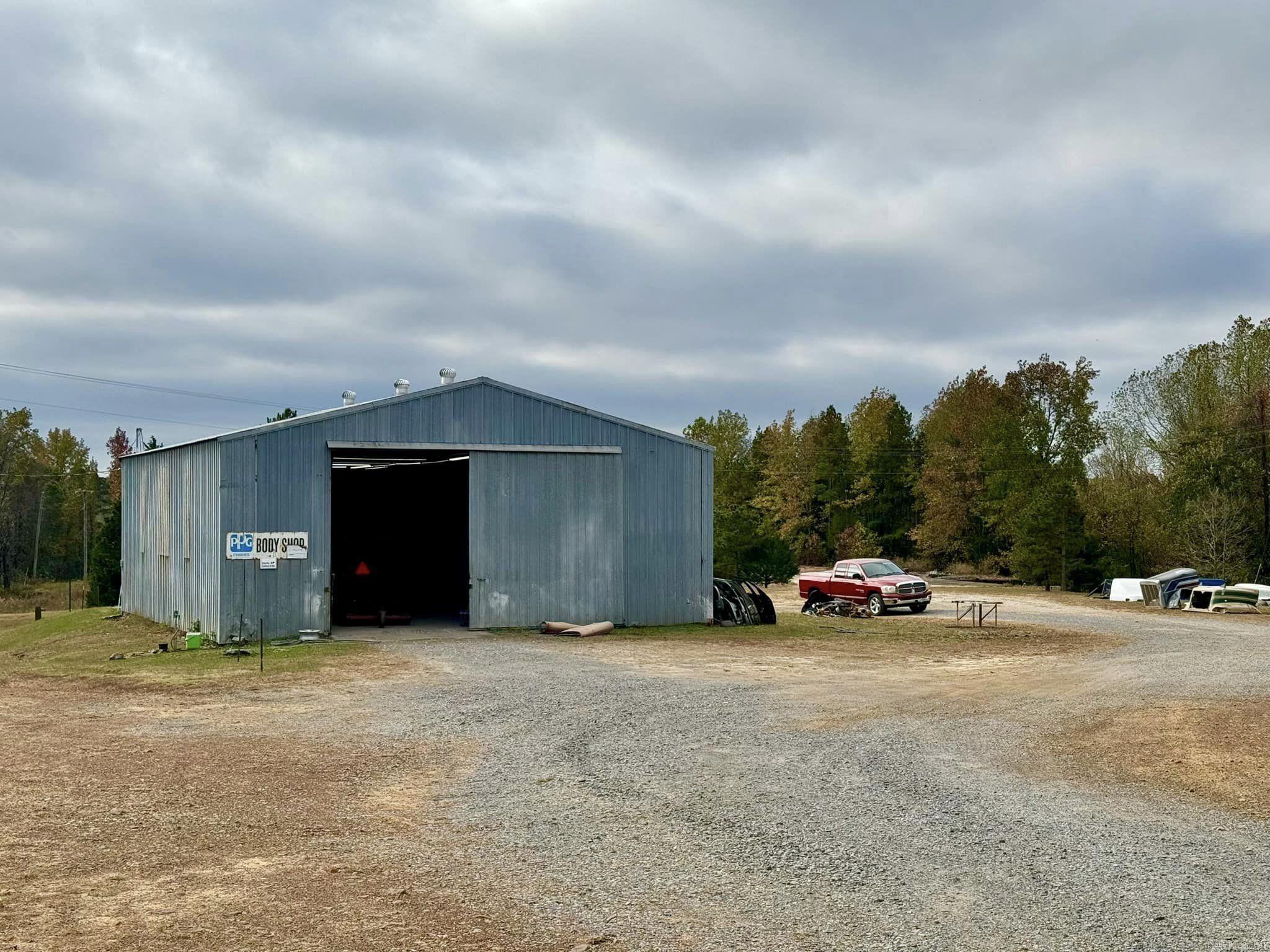 200  Floral Road  Concord, AR