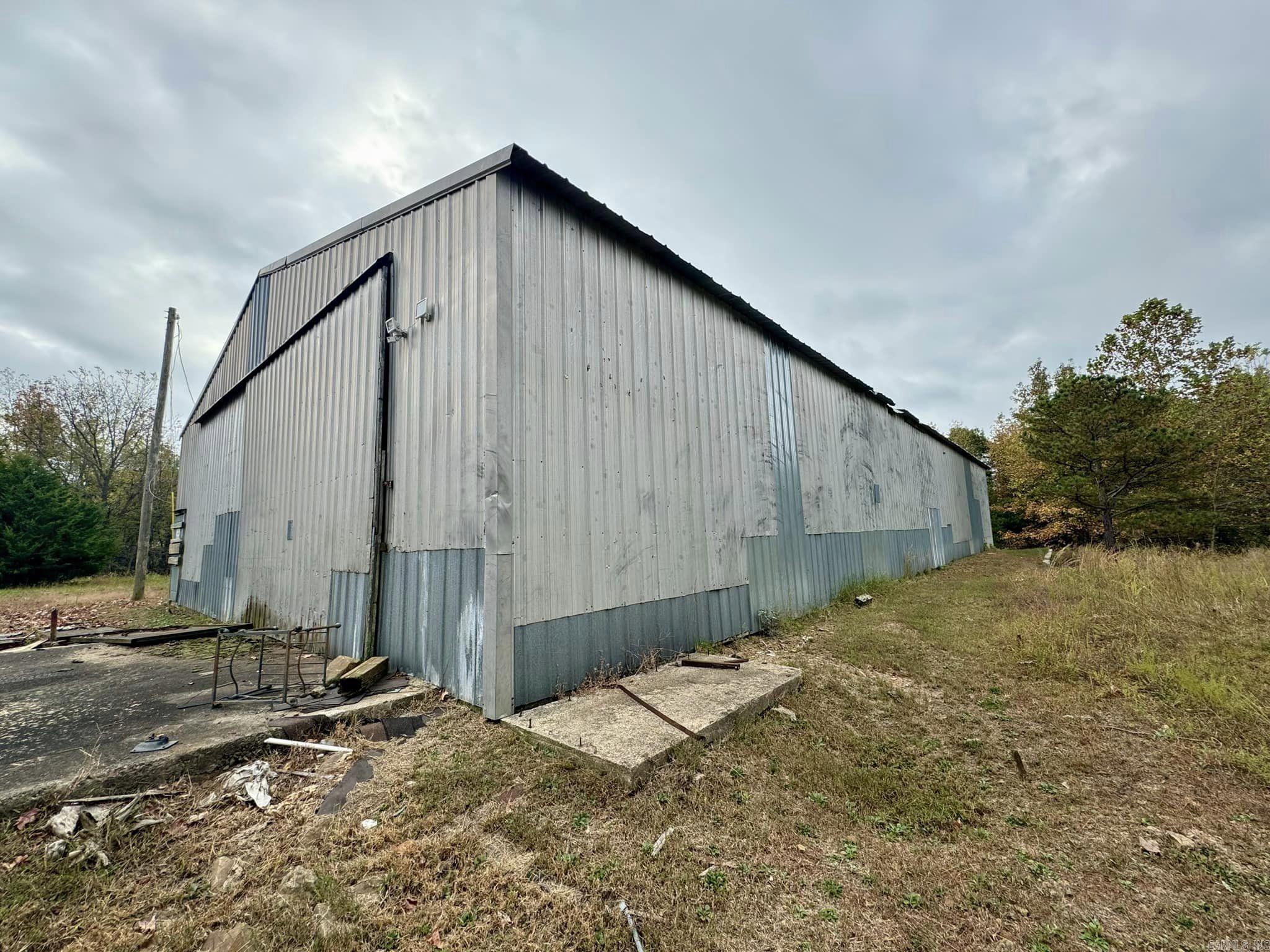 200  Floral Road  Concord, AR