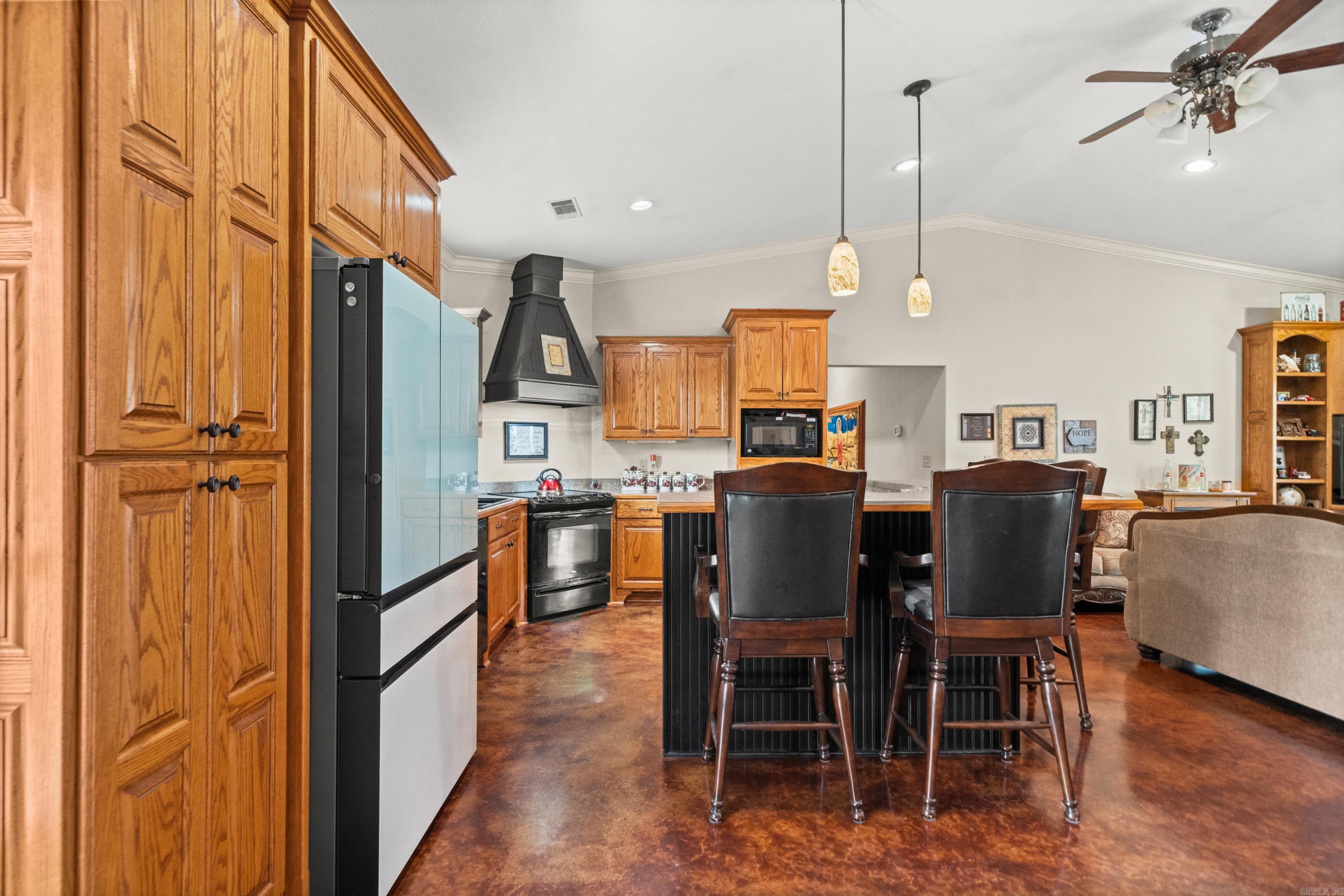 250 Peaceful Hills Lane Bonnerdale, AR 71933