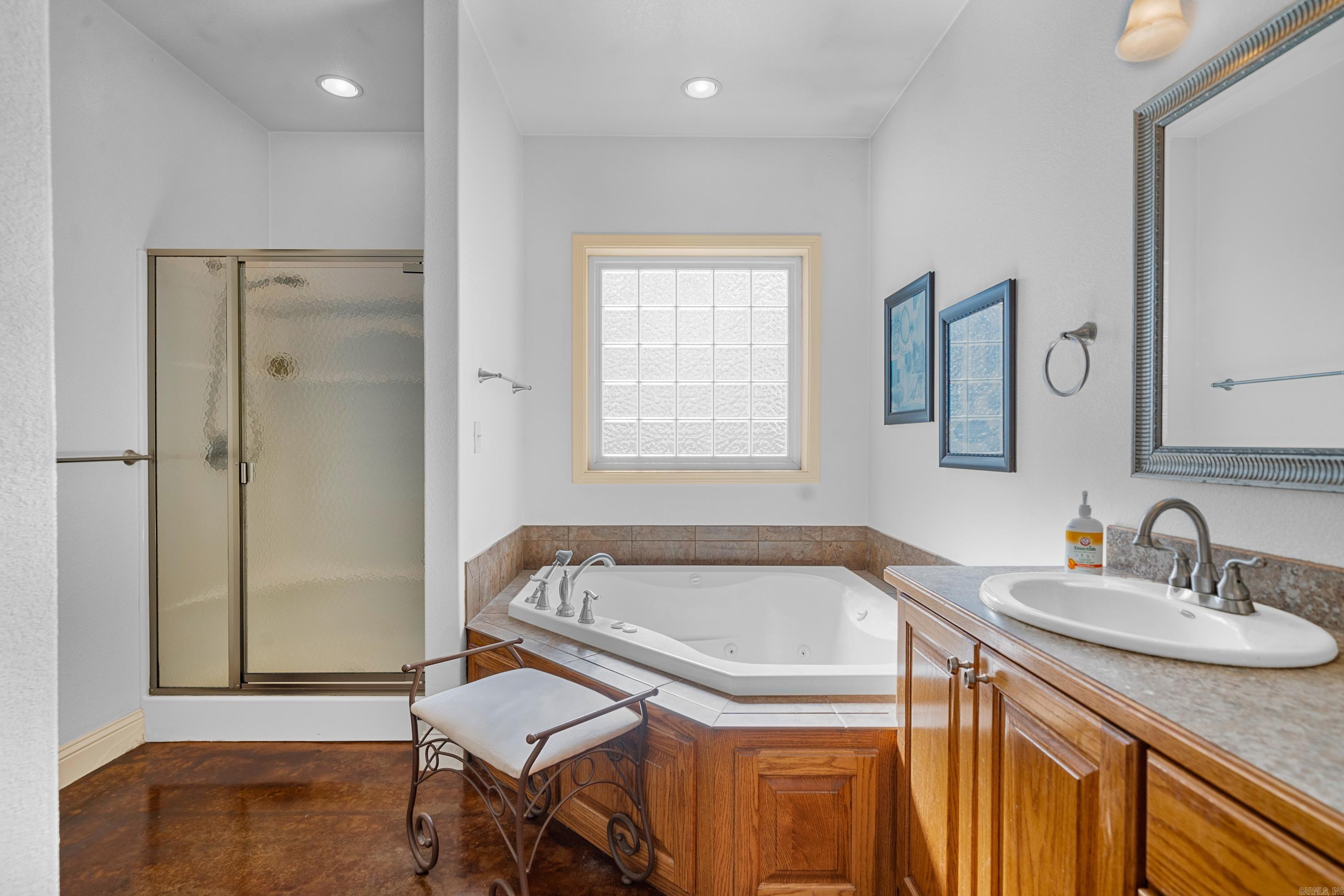 250  Peaceful Hills  Bonnerdale, AR