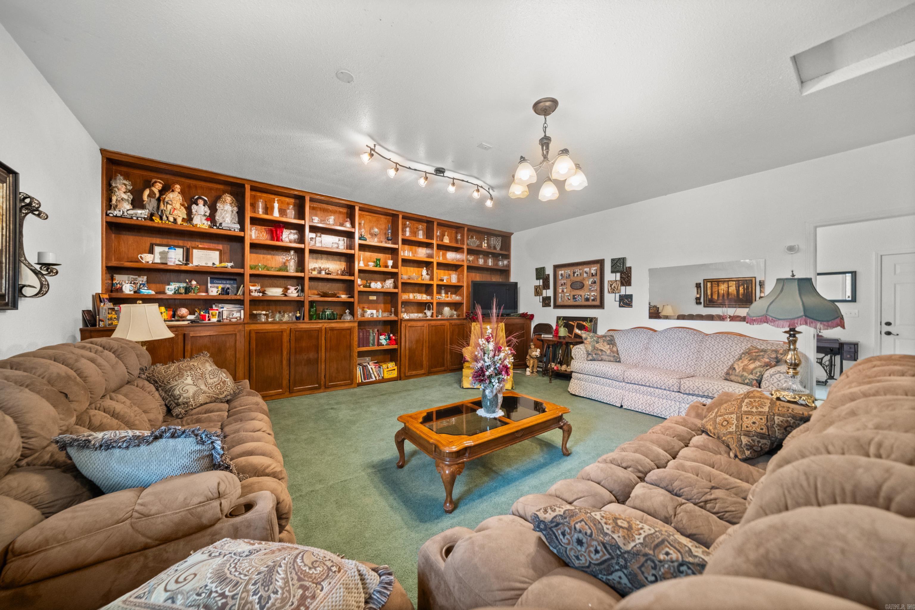 250 Peaceful Hills Lane Bonnerdale, AR 71933