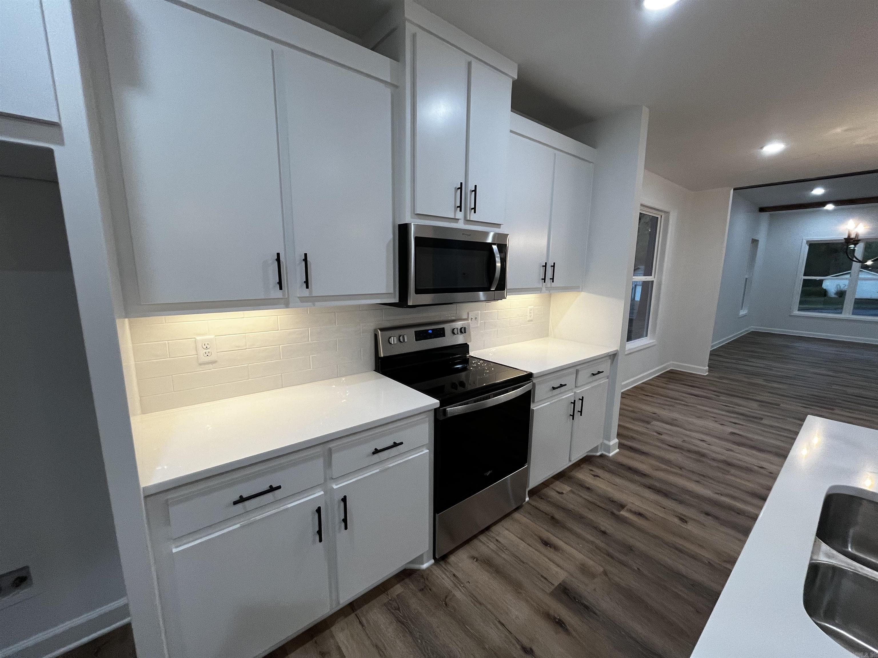 2497  Janet  Benton, AR