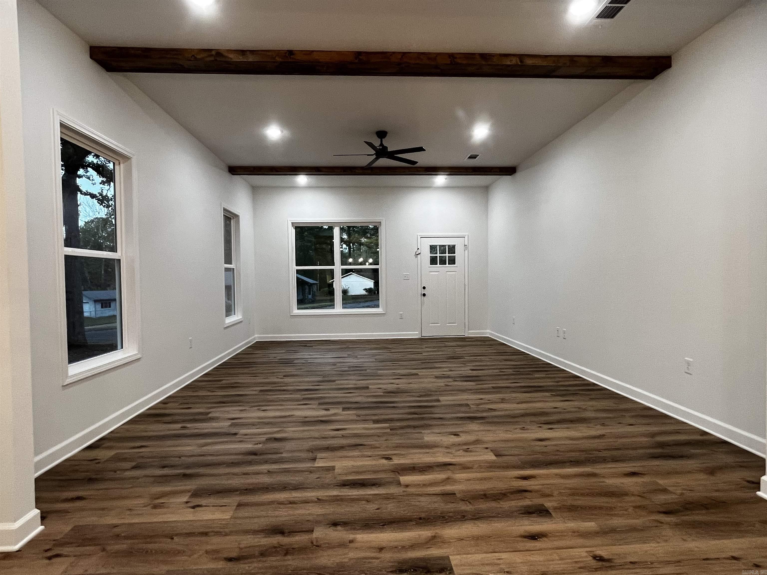 2497  Janet  Benton, AR