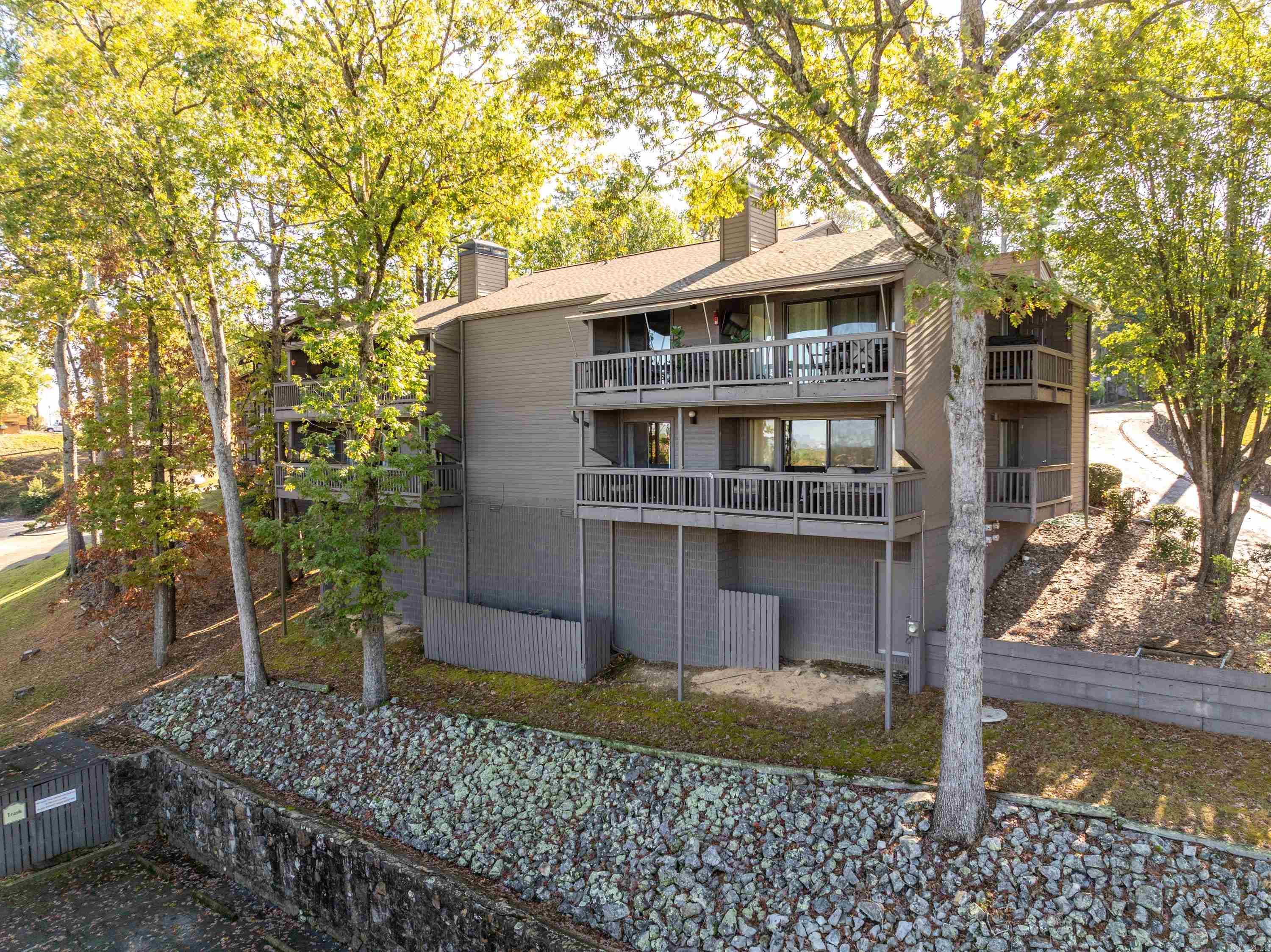 200  Hamilton Oaks  Hot Springs, AR
