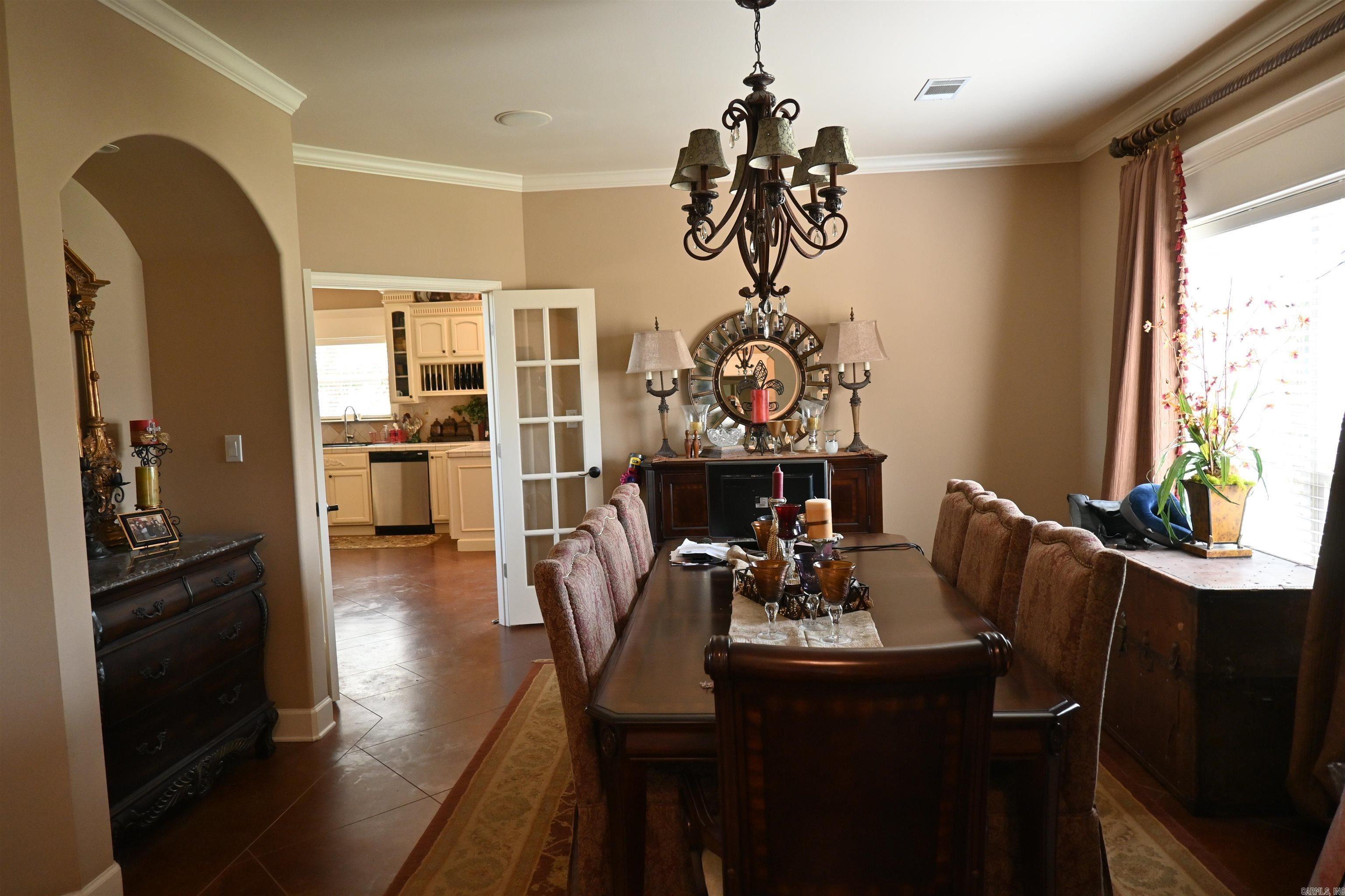 1715  Club Cove  Stuttgart, AR