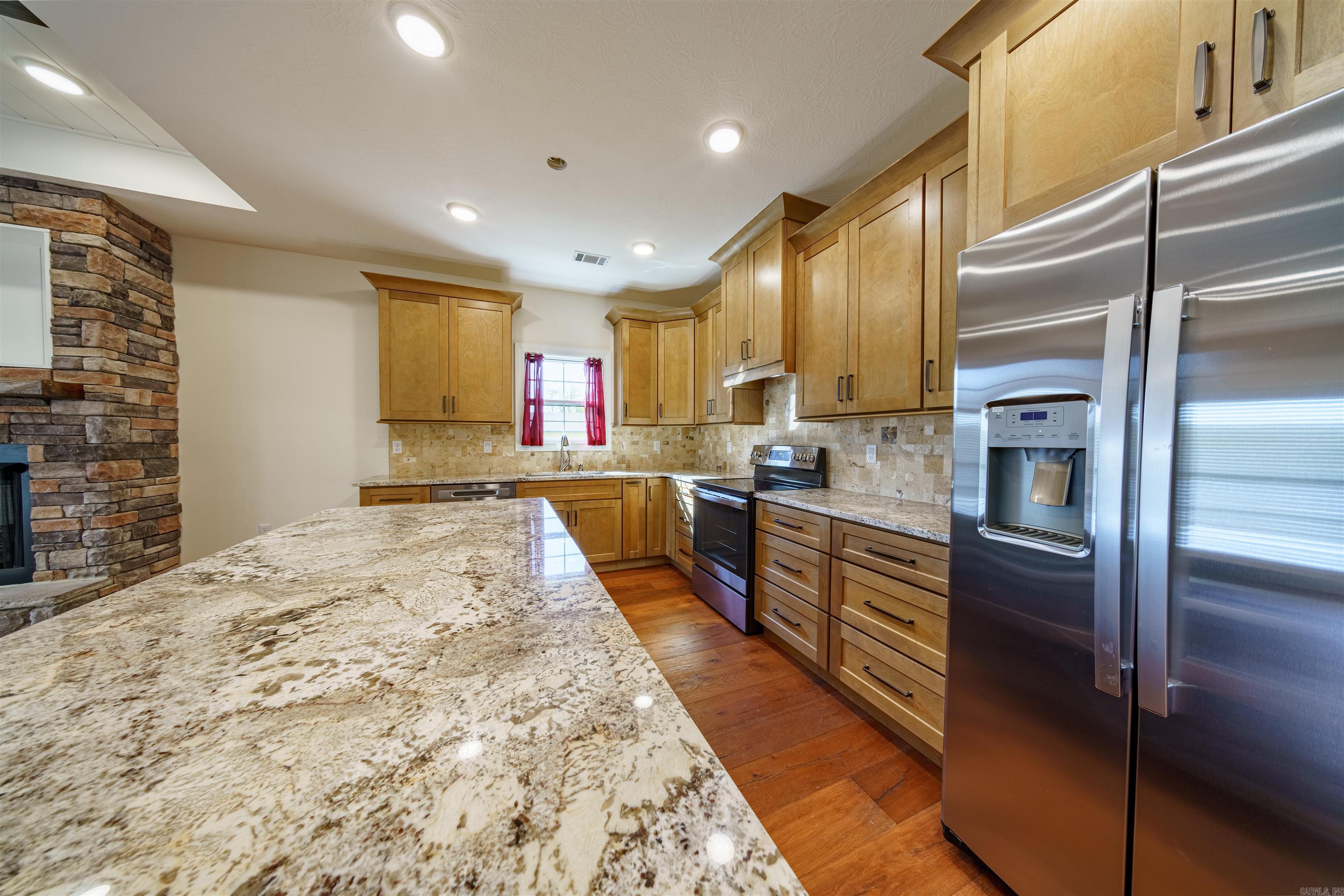 1212  Pearl Drive  Horseshoe Bend, AR