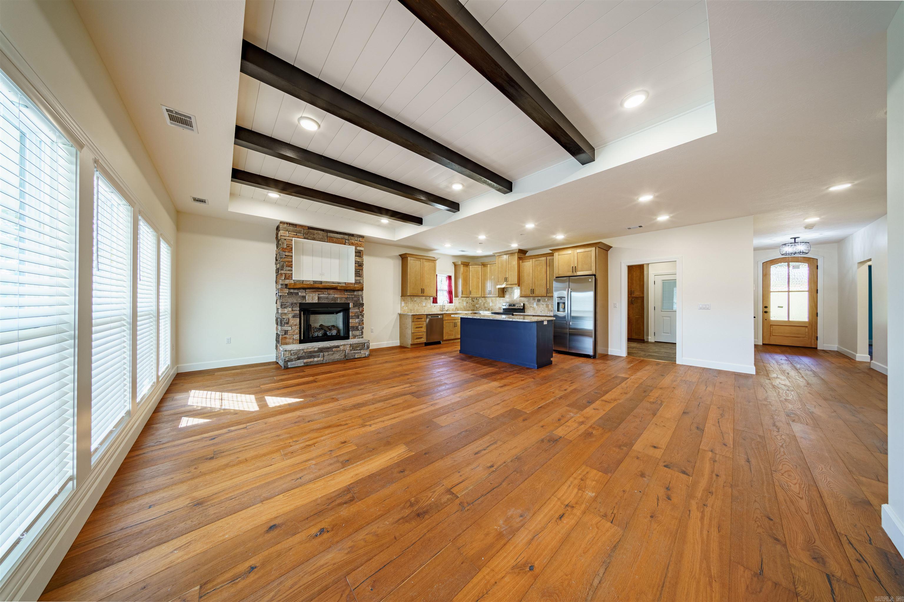 1212  Pearl Drive  Horseshoe Bend, AR