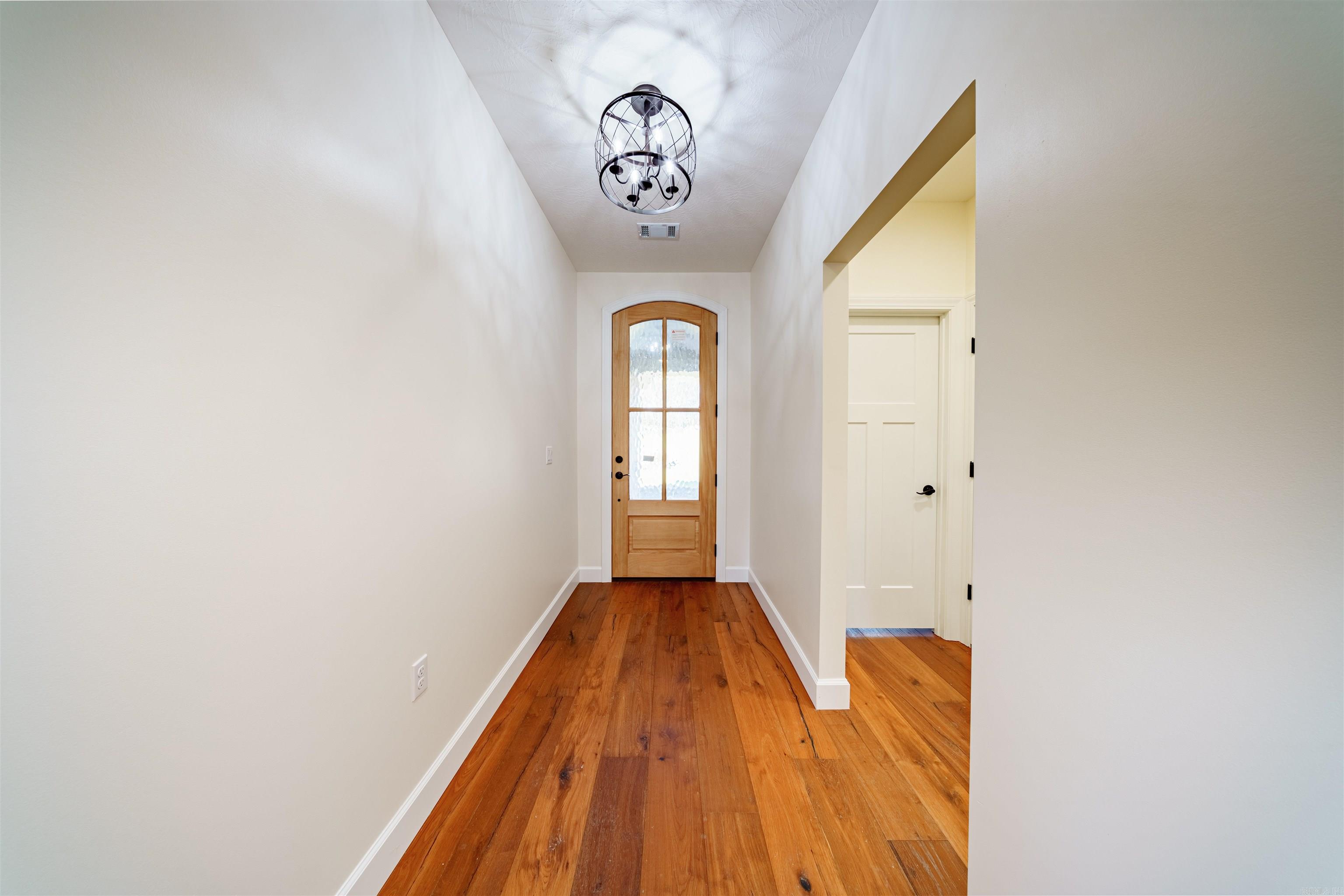 1212  Pearl Drive  Horseshoe Bend, AR