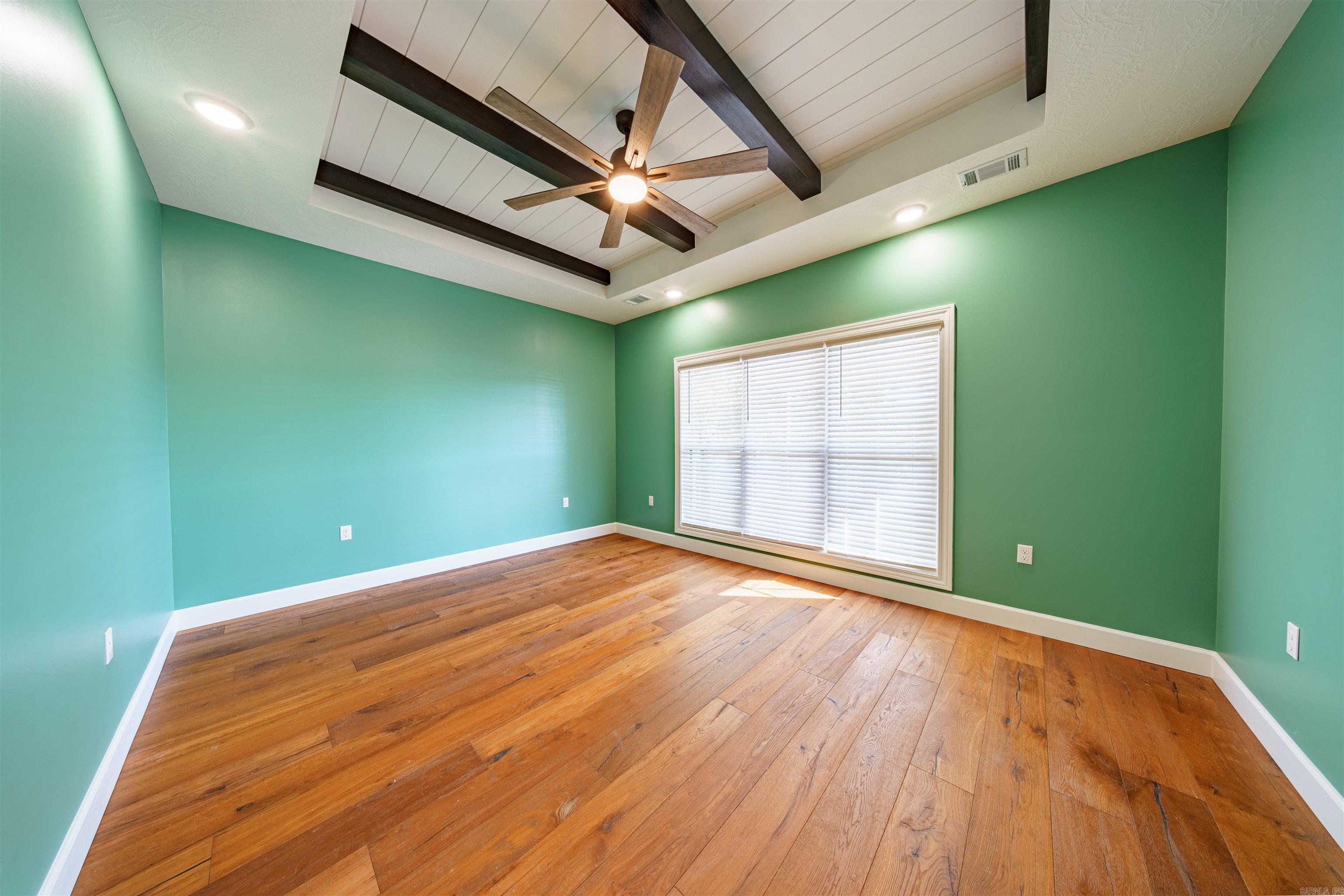 1212  Pearl Drive  Horseshoe Bend, AR