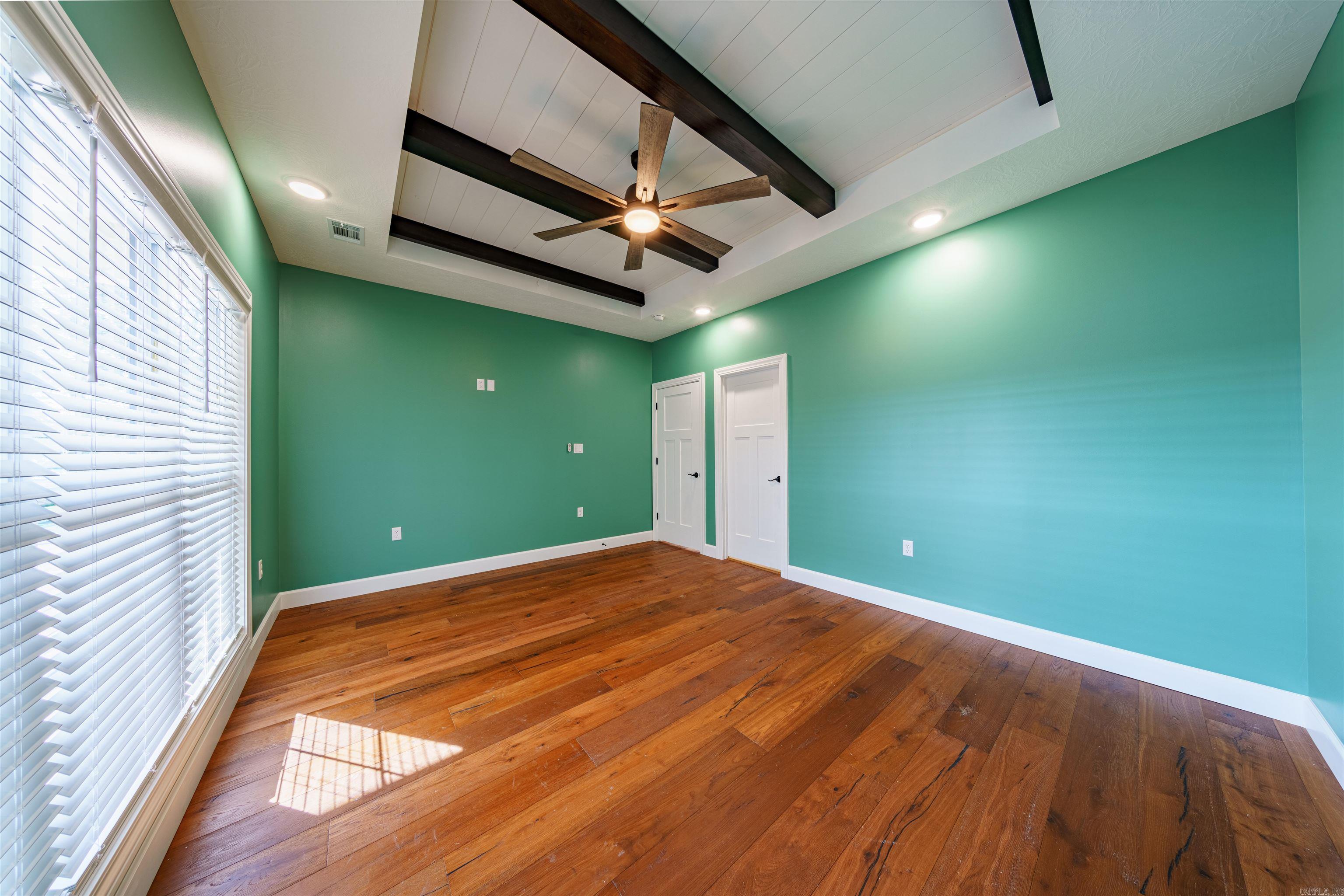 1212  Pearl Drive  Horseshoe Bend, AR