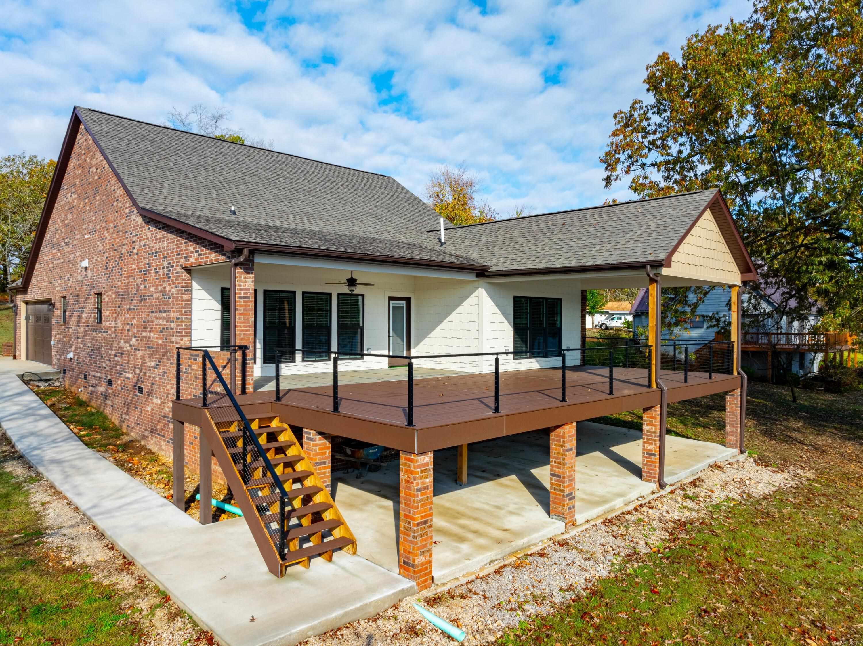 1212  Pearl Drive  Horseshoe Bend, AR